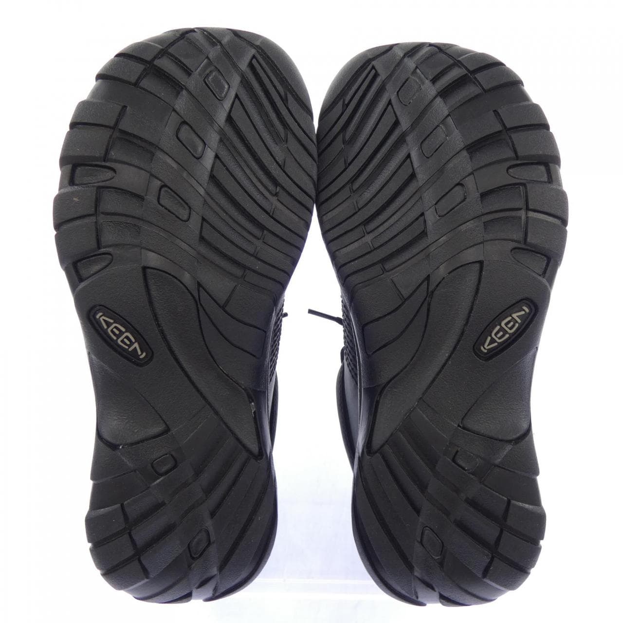 キーン KEEN スニーカー