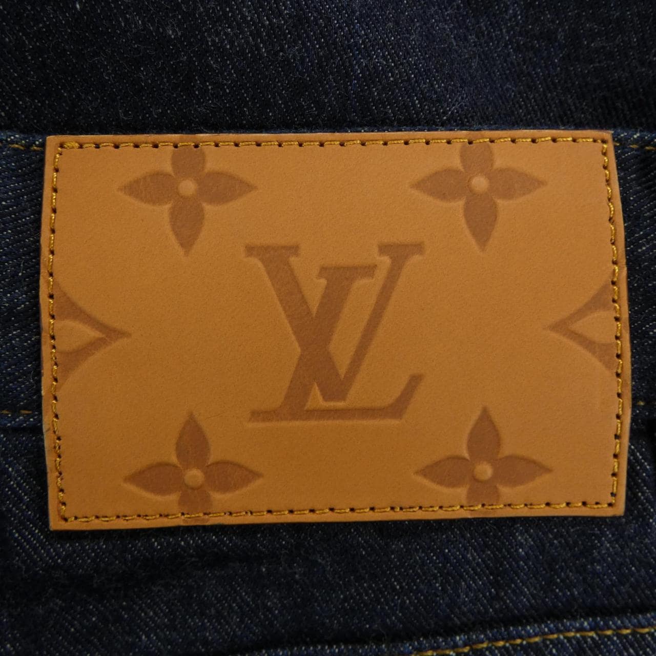 ルイヴィトン LOUIS VUITTON HGD36WIHH ジーンズ