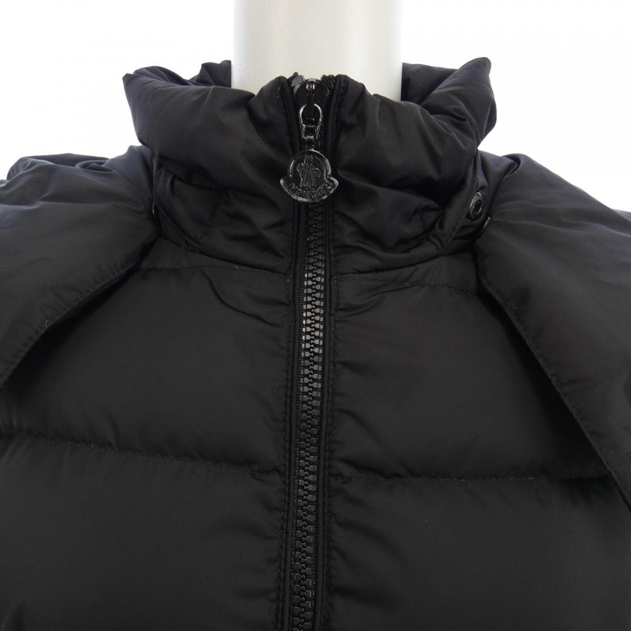 MONCLER MONCLER Down Coat