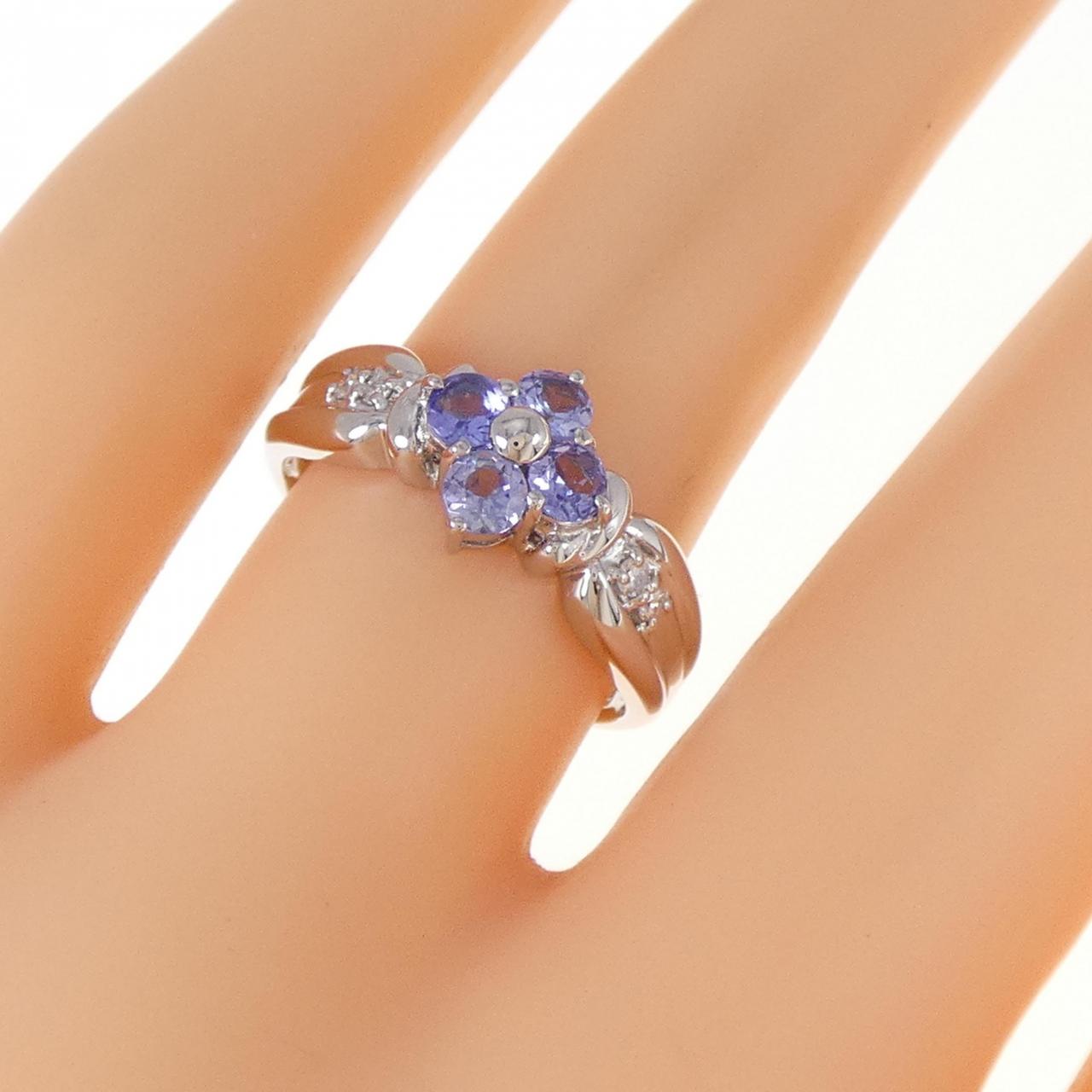 PT flower Tanzanite ring