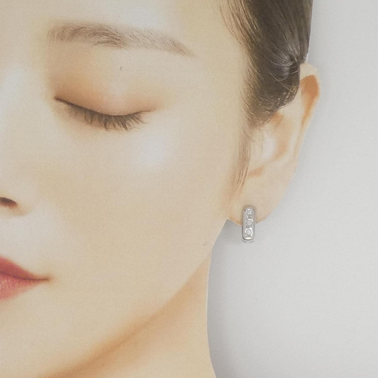 750WG ダイヤモンド ピアス 0.22CT