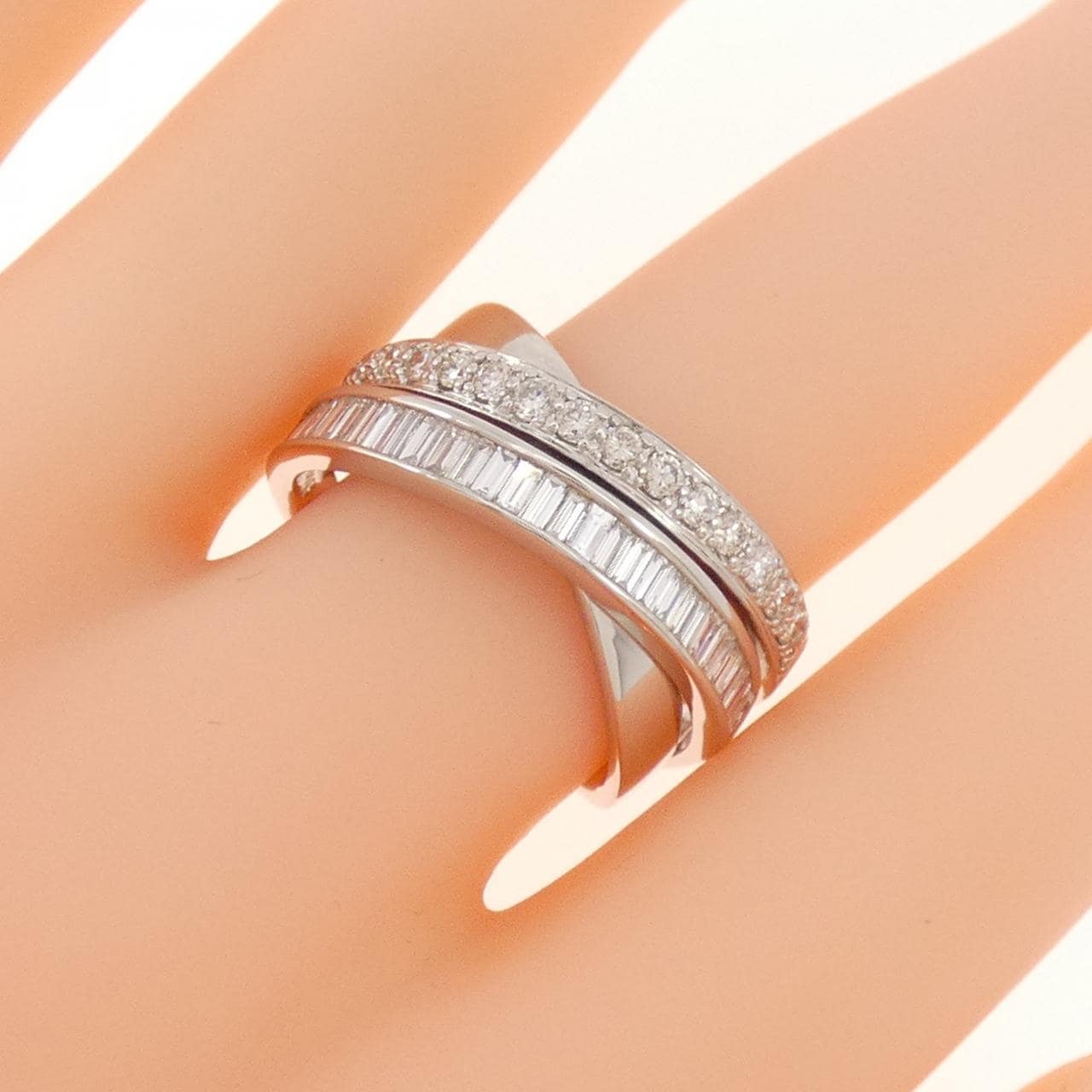 K18WG ダイヤモンド リング 1.05CT