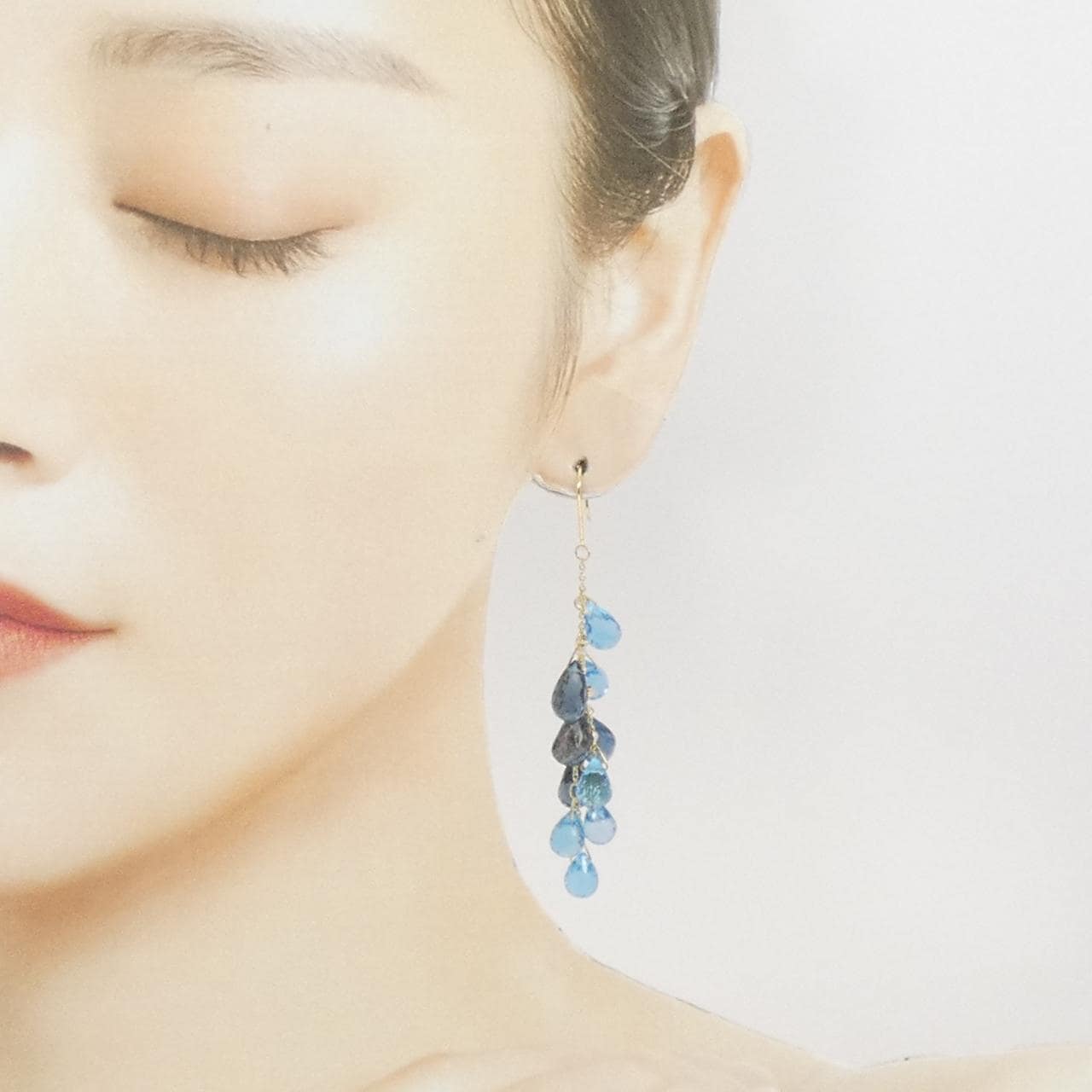 K18スリーカラー ブルートパーズ ピアス