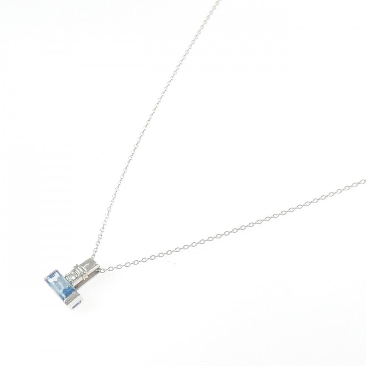 K18WG ブルートパーズ ネックレス 0.63CT