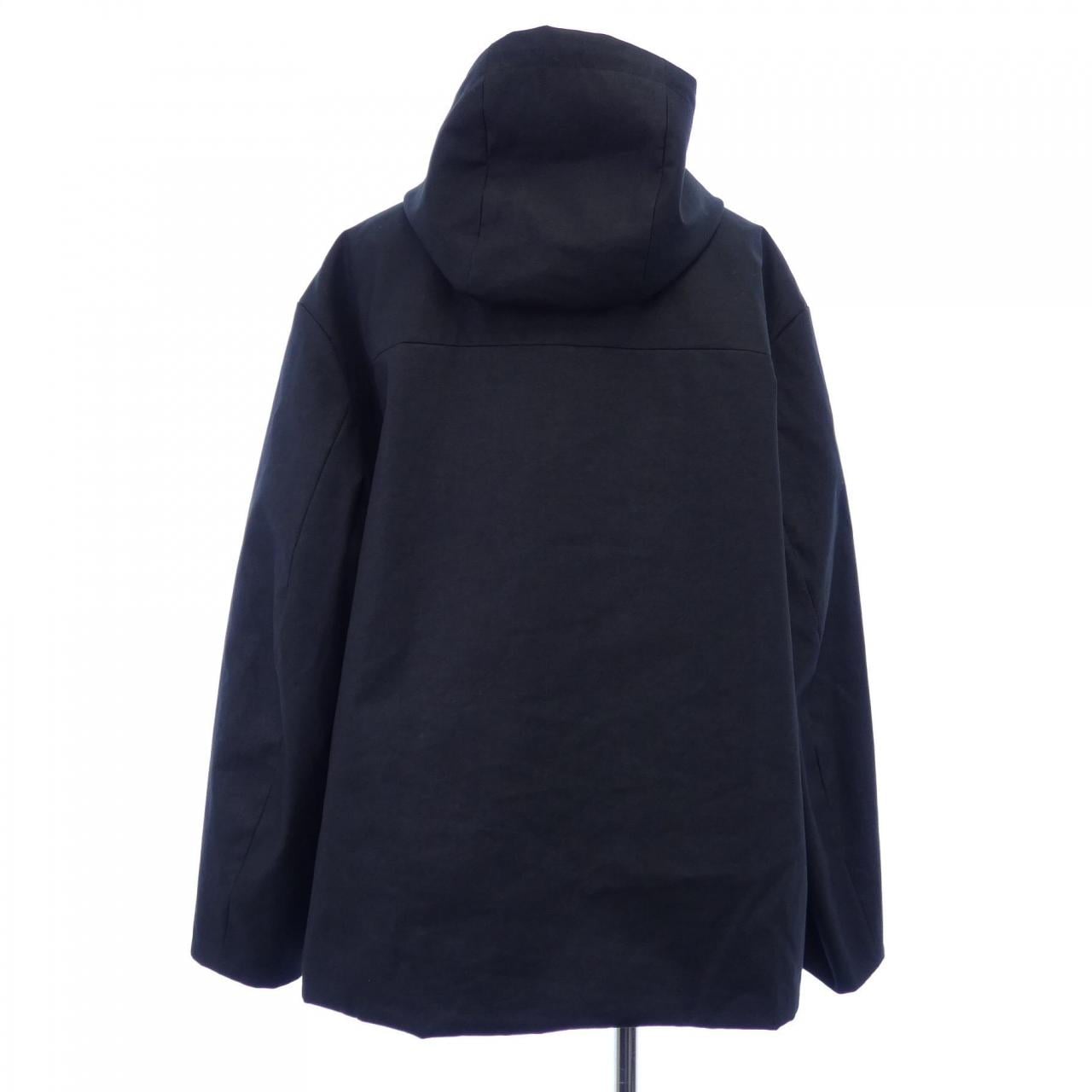 フェンディ FENDI FW1272 APNG ブルゾン