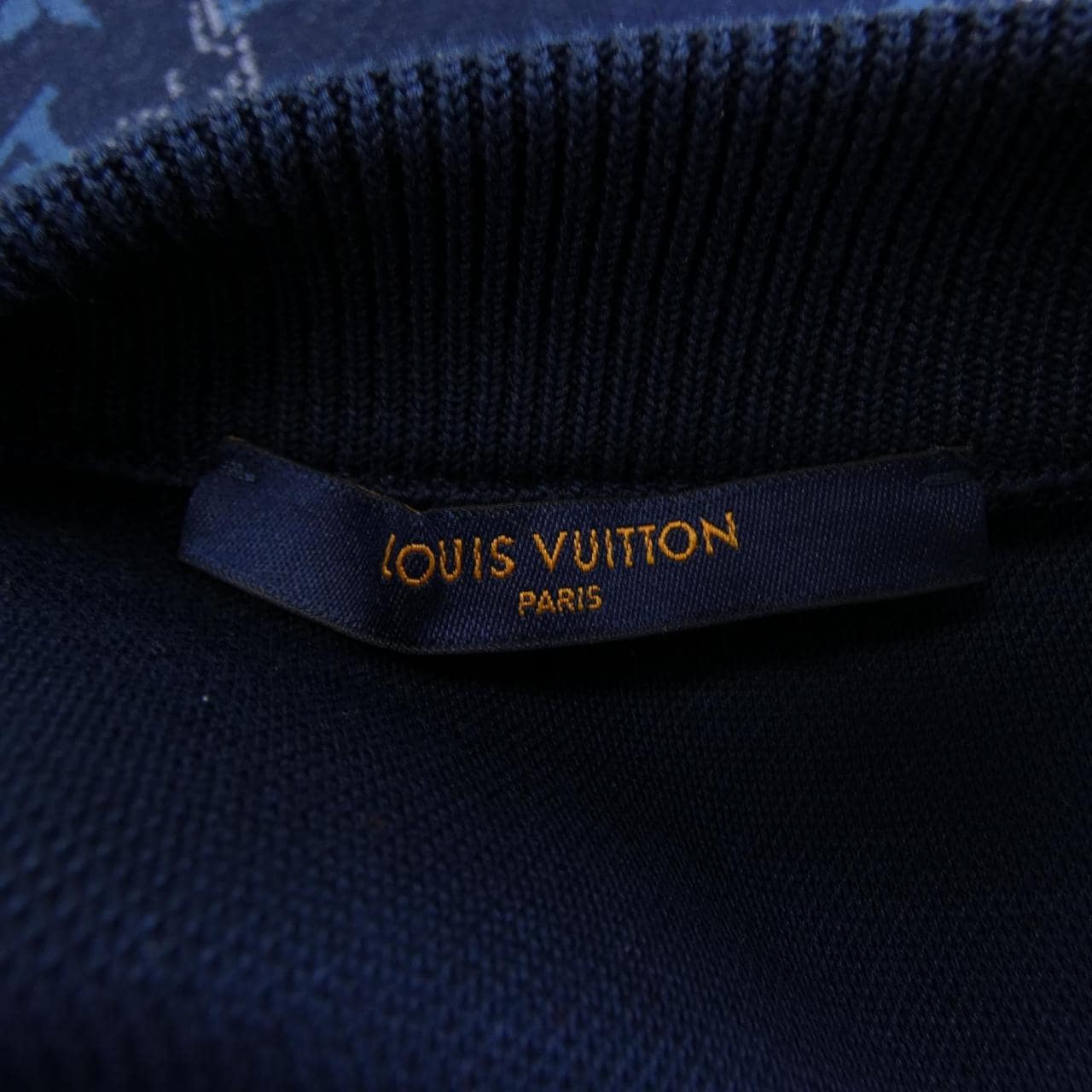 ルイヴィトン LOUIS VUITTON タペストリーモノグラムスウェットシャツ HKY09WZME スウェット