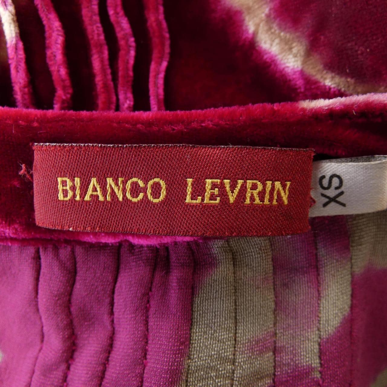 BIANCO LEVRIN 3210300289 ワンピース