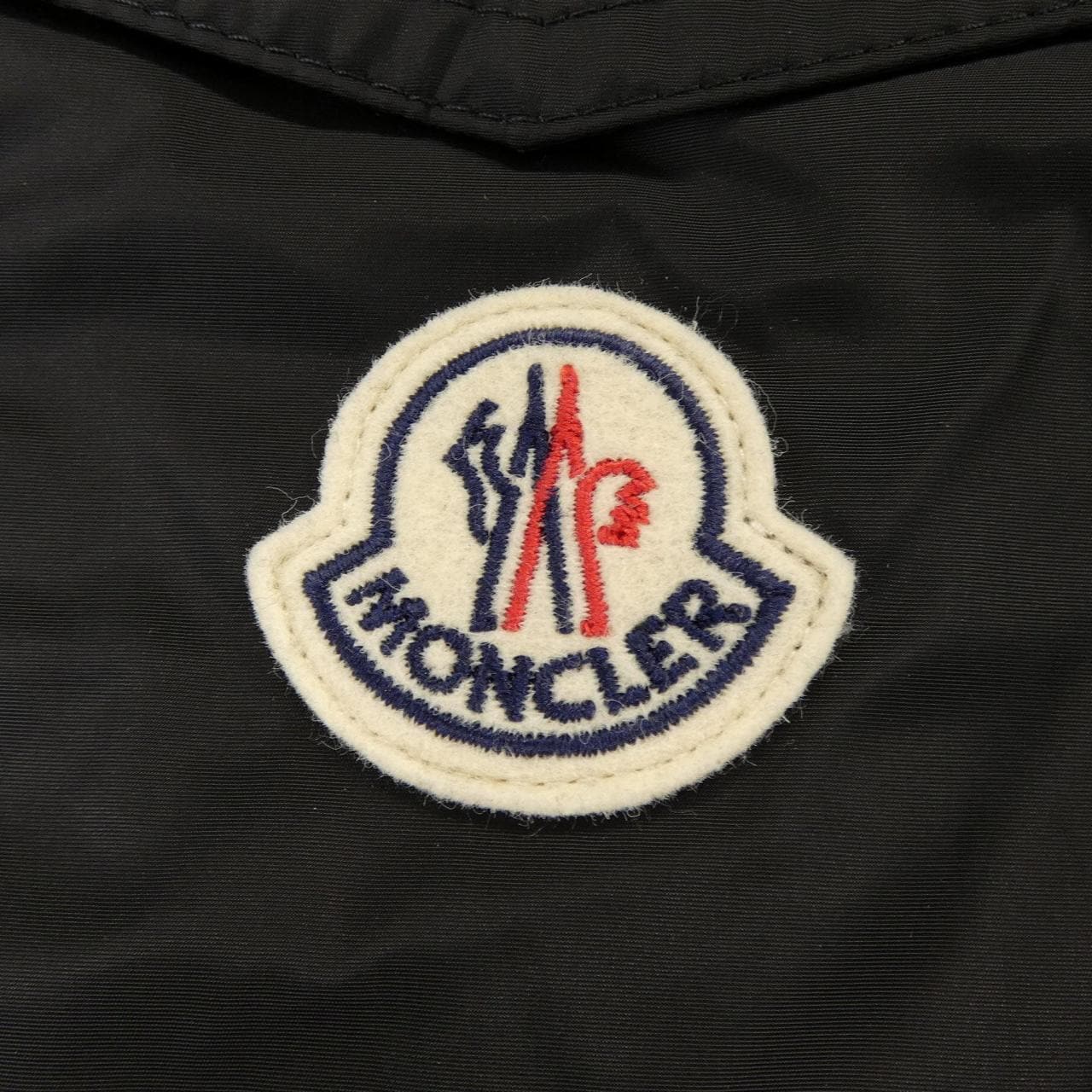 モンクレール MONCLER K20918A00017 89A16 トップス