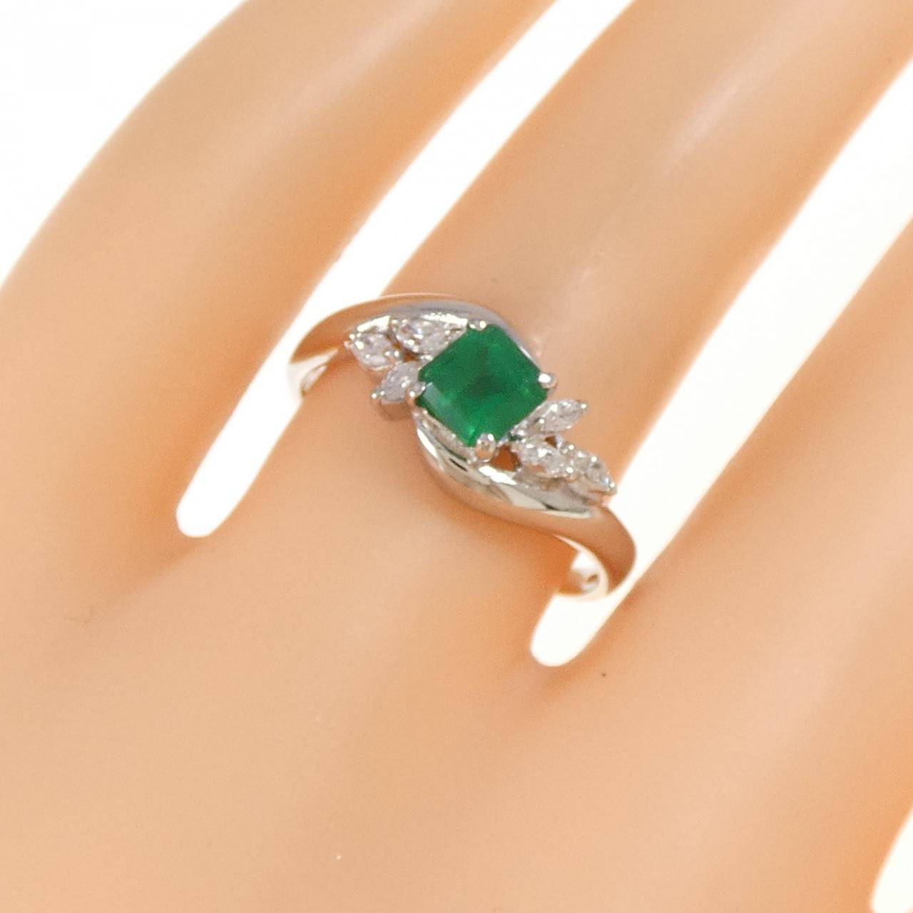 PT900 エメラルド リング 0.51CT