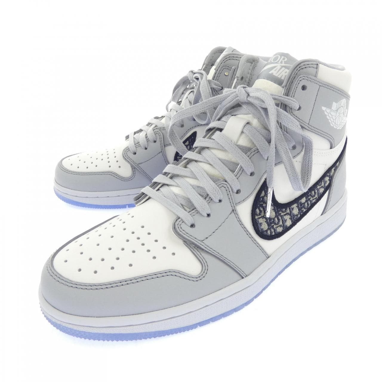 ディオール DIOR NIKE AIR JORDAN HIGH OG 3SH130ZDD スニーカー