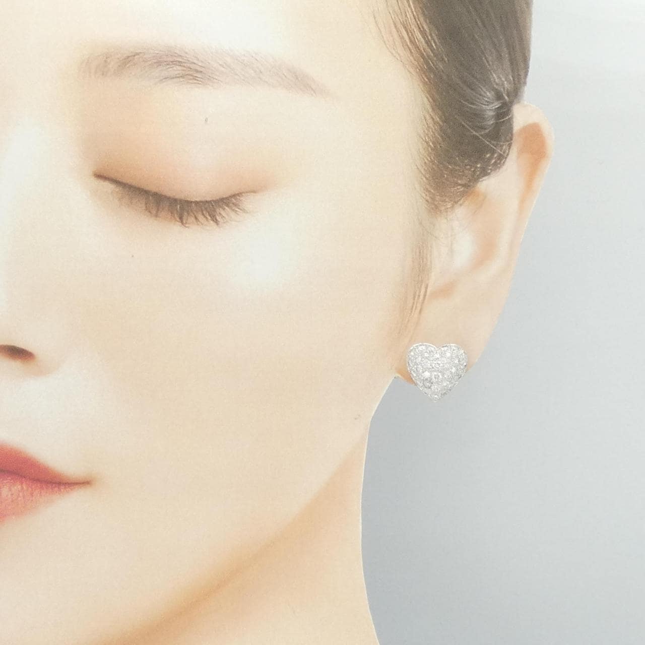 K18WG ハート ダイヤモンド ピアス