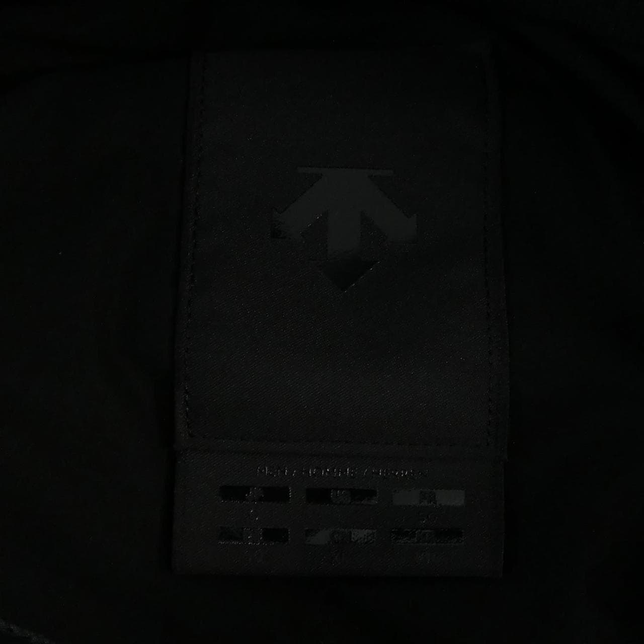 デサント DESCENTE ダウンジャケット