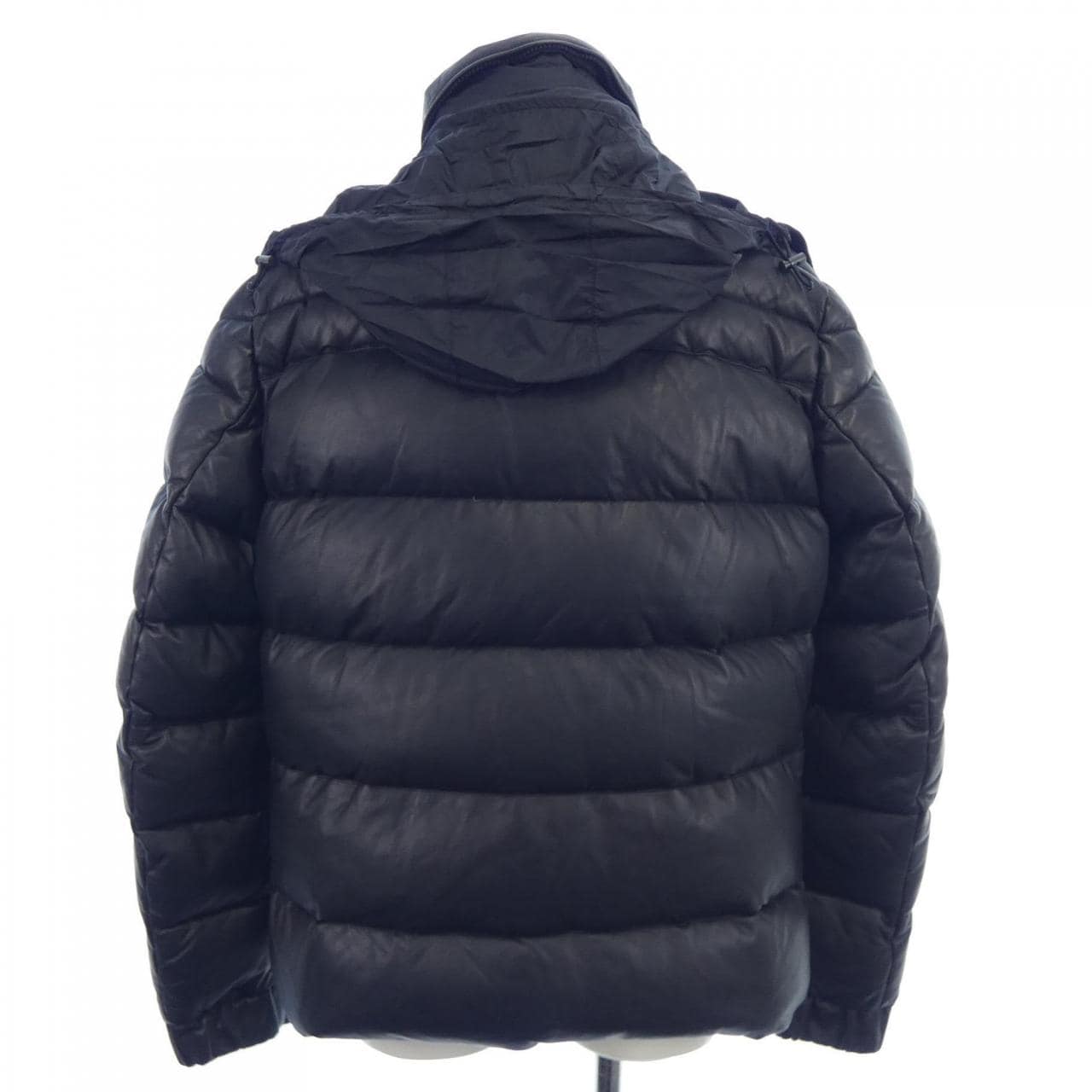 モンクレール MONCLER ダウンジャケット