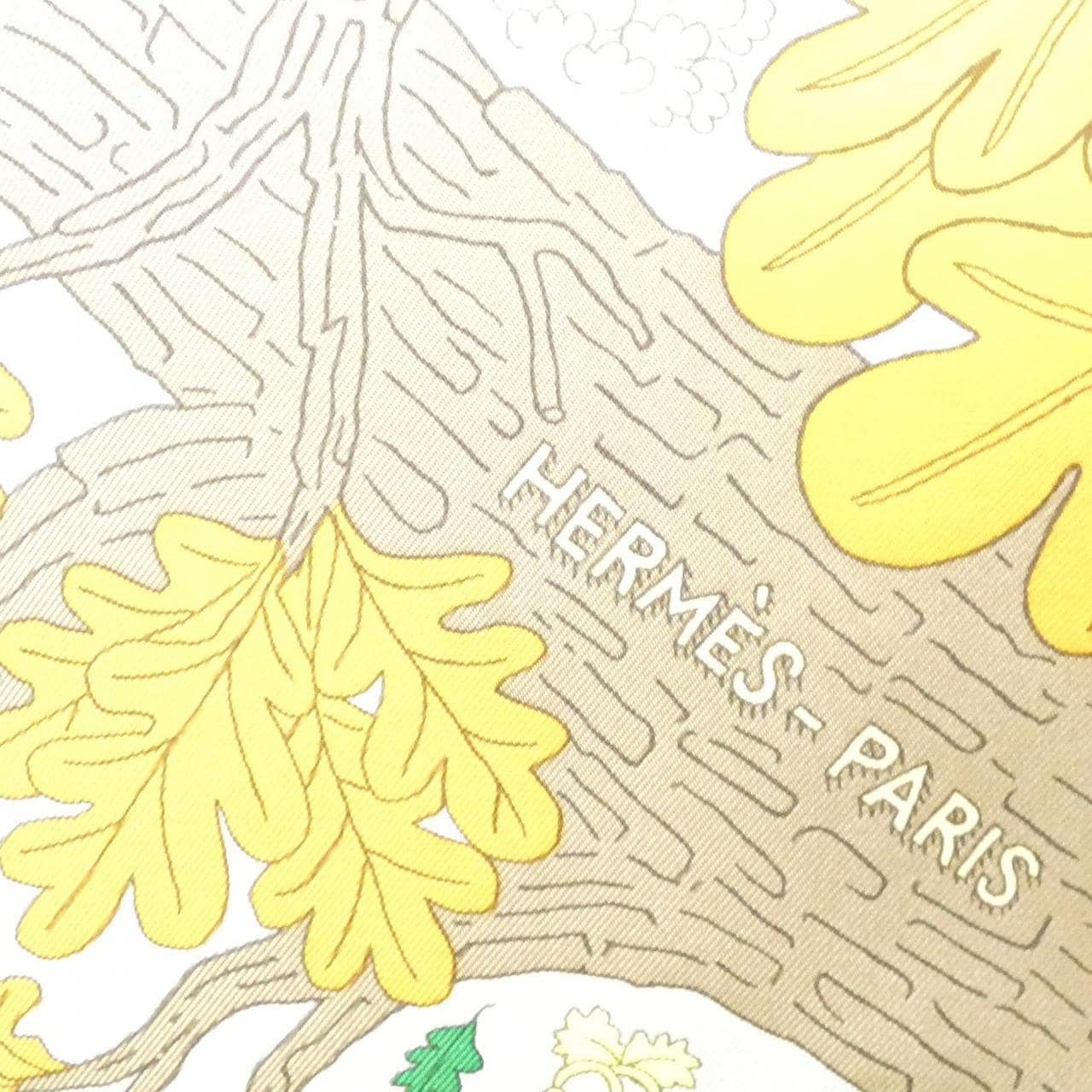 【未使用品】エルメス DANS LES BRAS DE SELENE カレ 004284S スカーフ