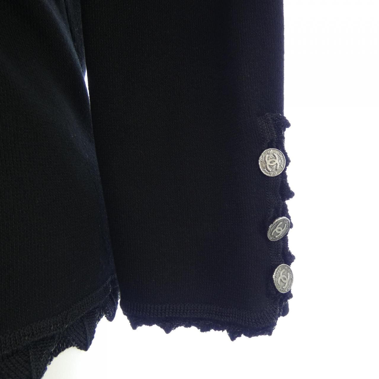 【ヴィンテージ】シャネル CHANEL P29595K00240 06A カーディガン