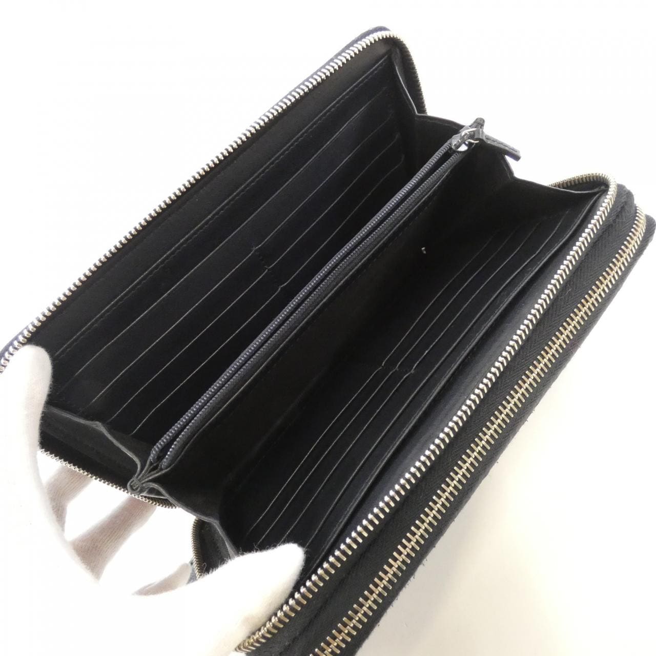 グッチ 449246 BMJ1N トラベルケース