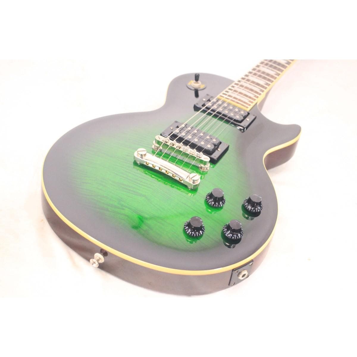 ＥＰＩＰＨＯＮＥ　ＳＬＡＳＨ　ＬＥＳ　ＰＡＵＬ　ＳＴＡＮＤＡＲＤ