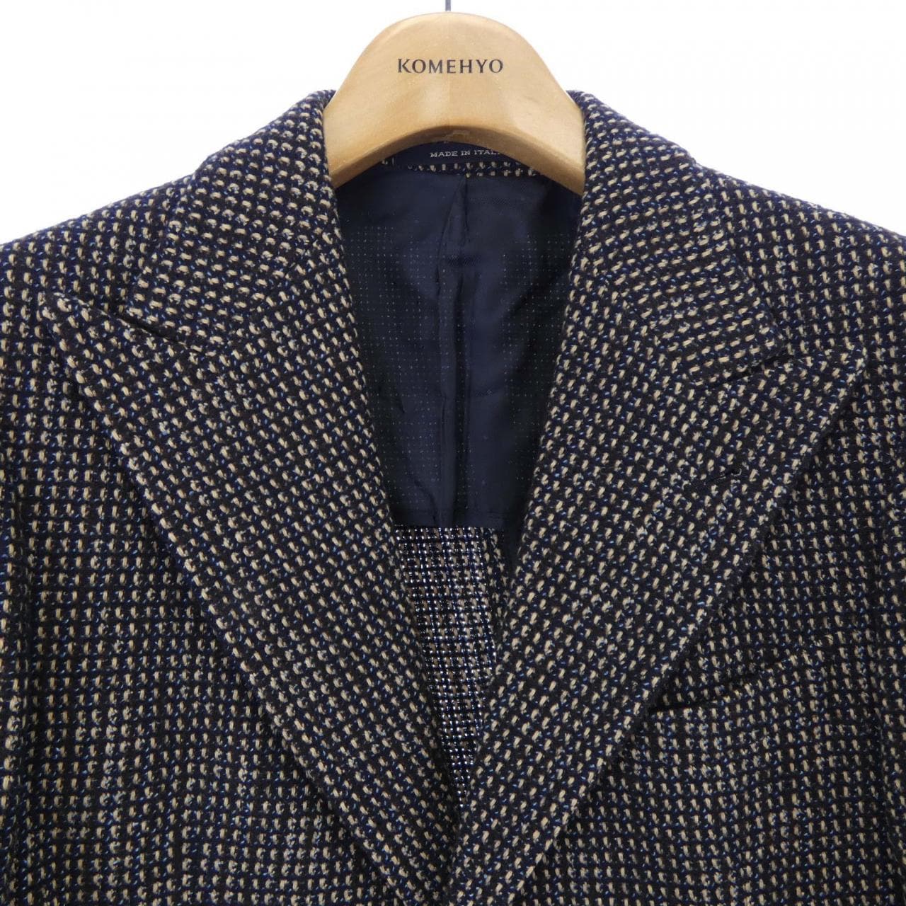 タリアトーレ TAGLIATORE ジャケット