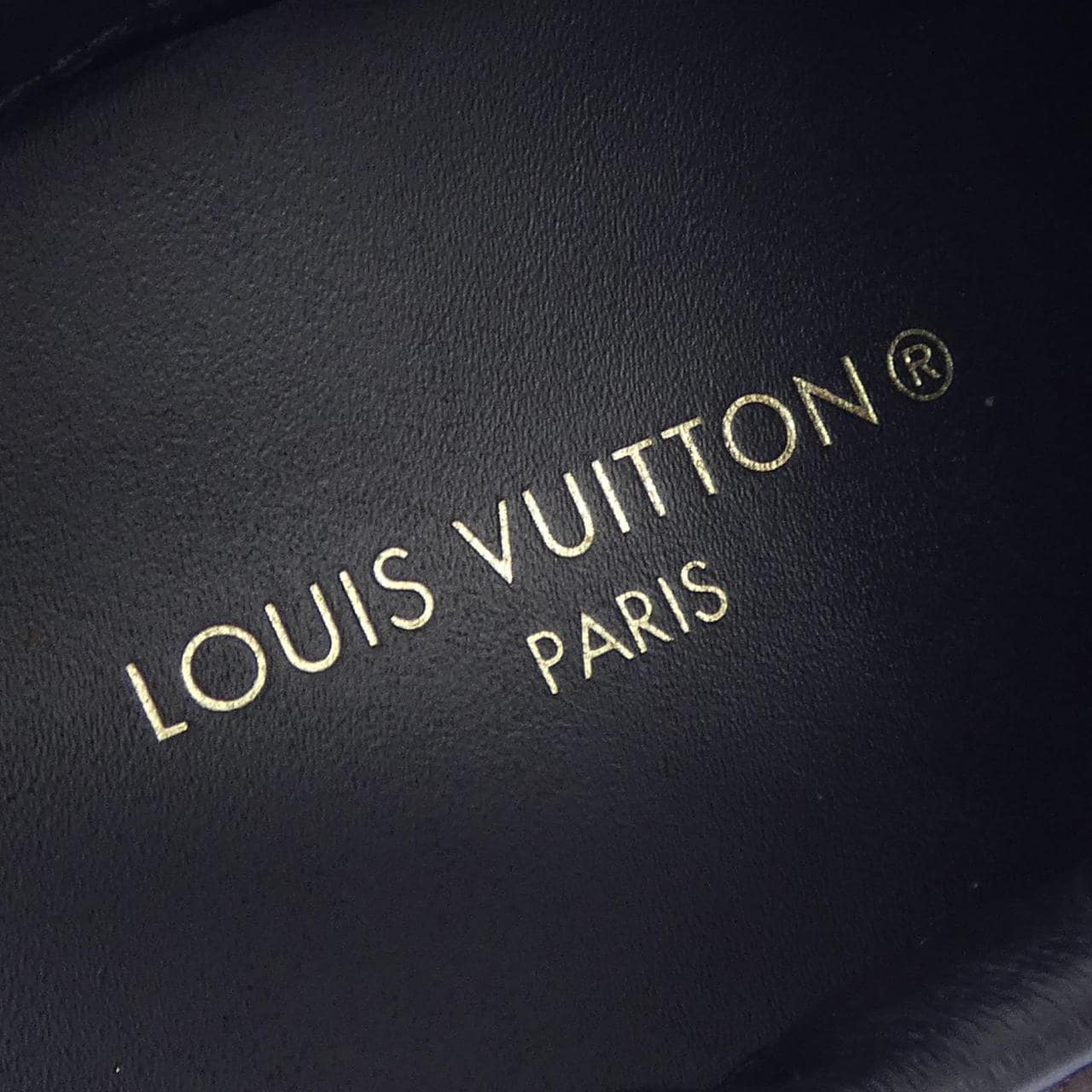 ルイヴィトン LOUIS VUITTON ランアウェイライン スニーカー