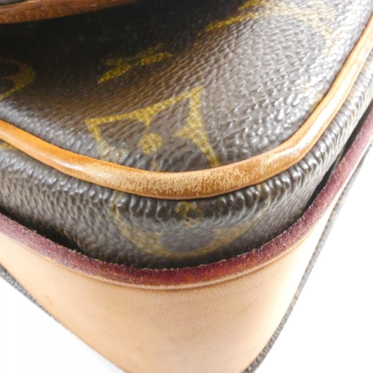 ルイヴィトン モノグラム カルトシエール 26cm M51252 ショルダーバッグ