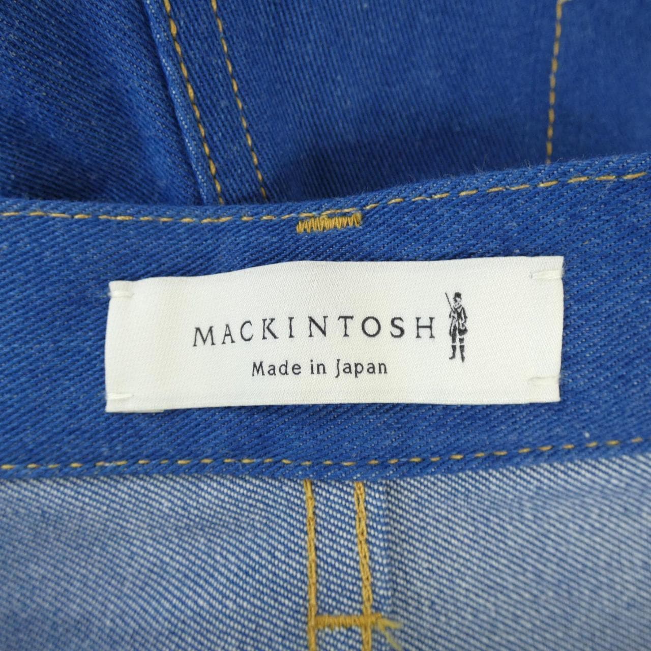 Mackintosh jeans