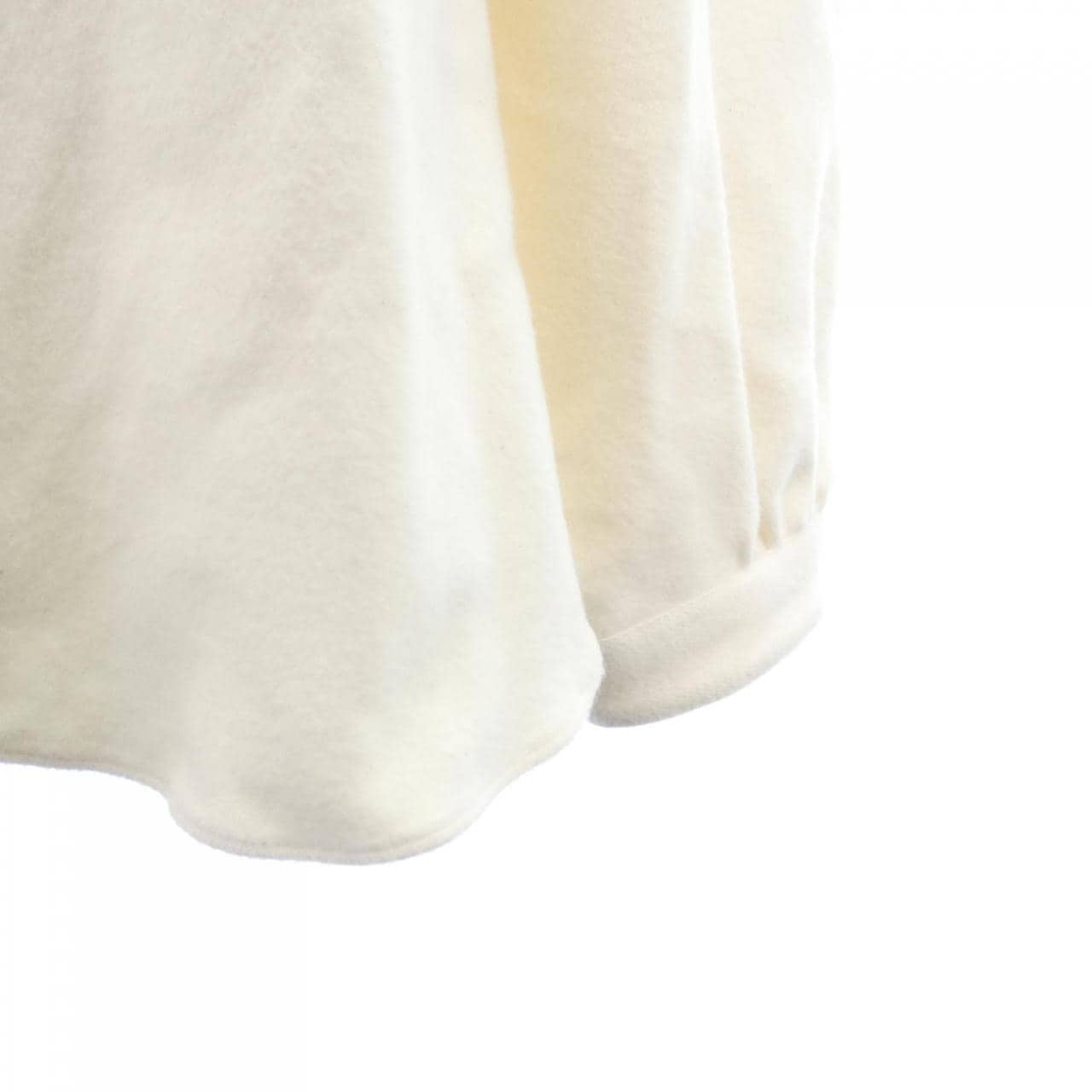 LA FAVOLA トップス