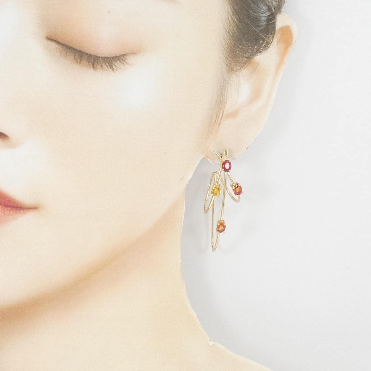 750YG藍寶石耳釘