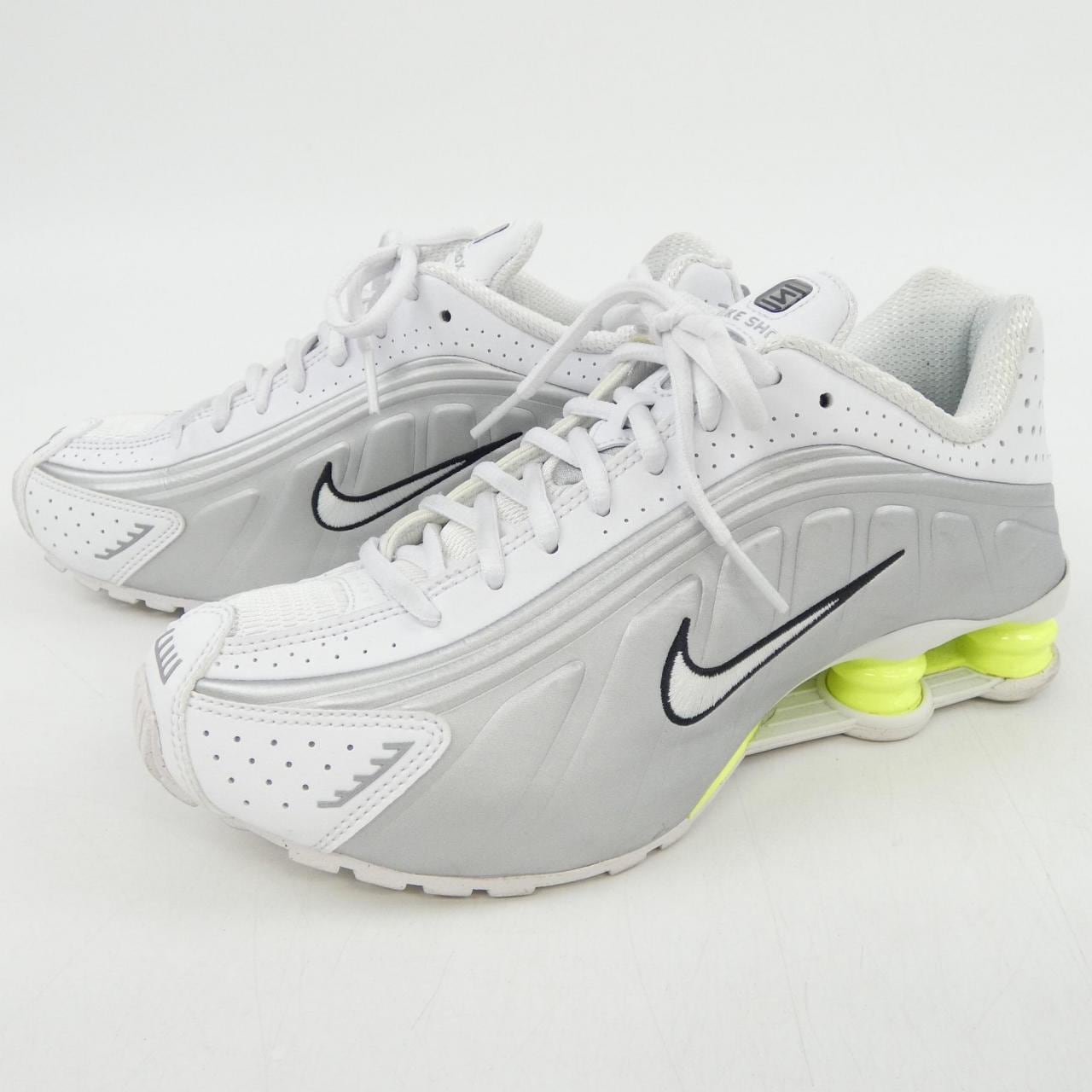 ナイキ NIKE AR3565-102 スニーカー