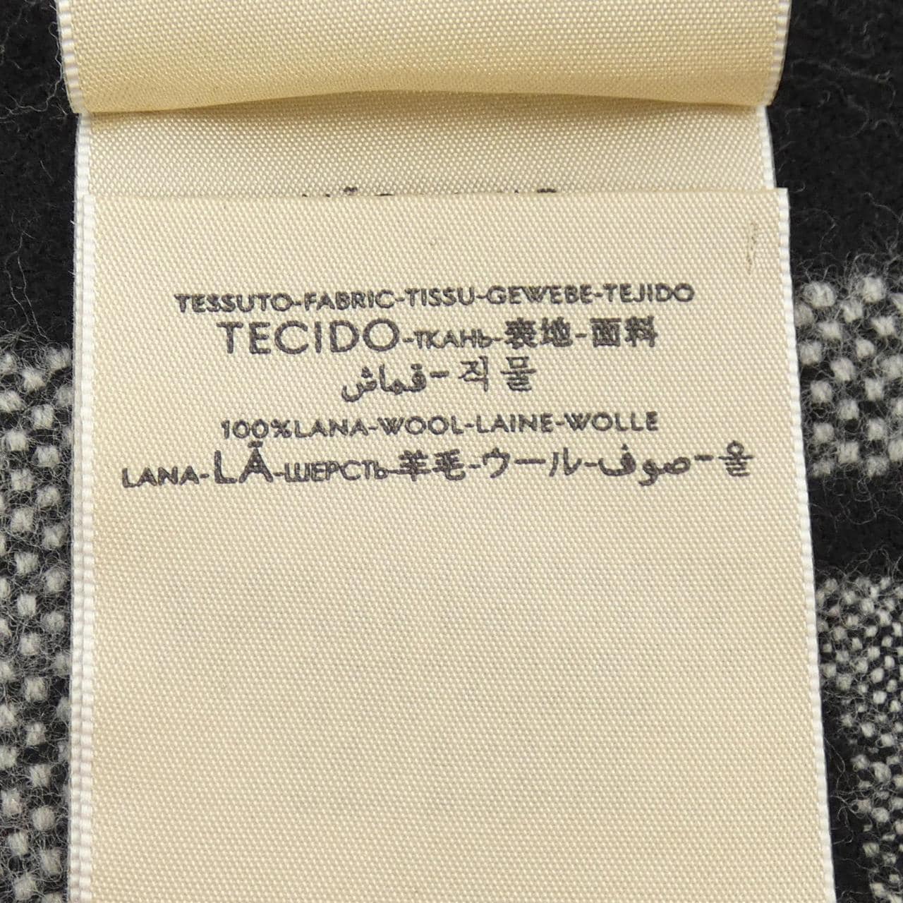 グッチ GUCCI 713143 3GAJC MUFFLER