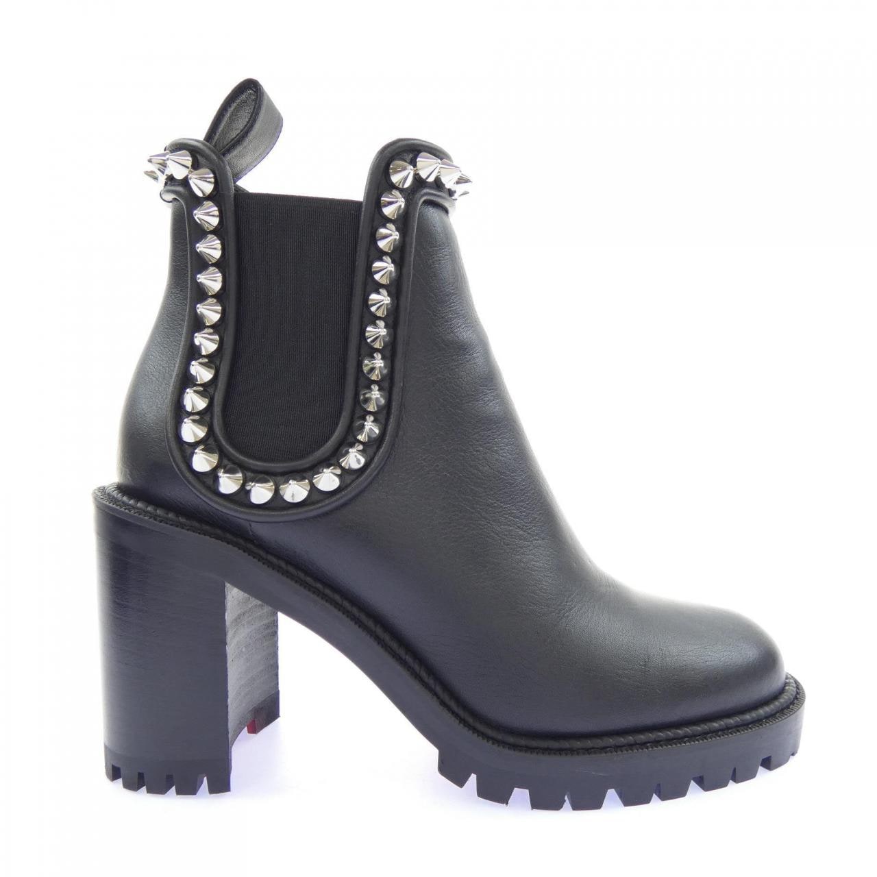 クリスチャンルブタン CHRISTIAN LOUBOUTIN CAPAHUTTA ブーツ