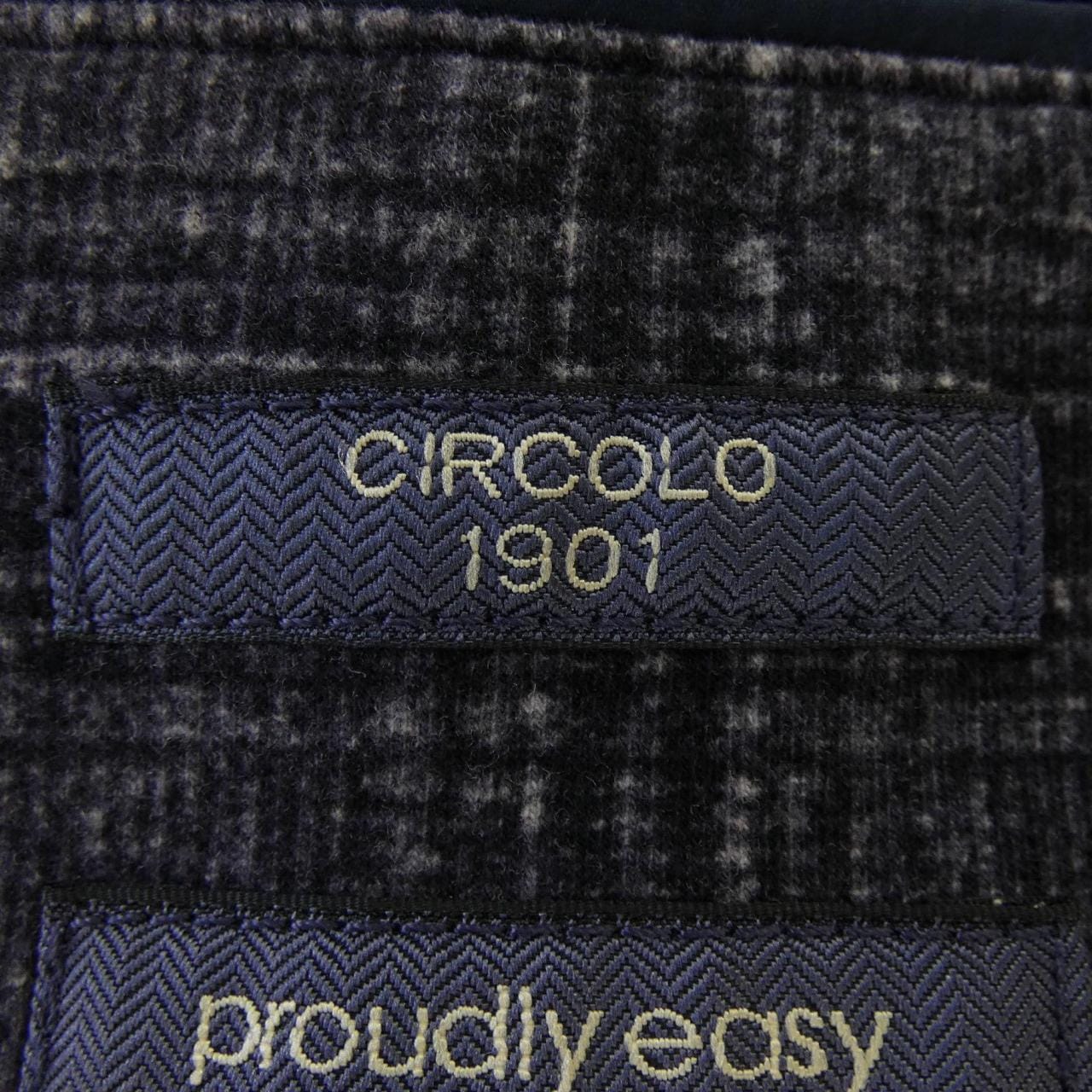 チルコロ 1901 CIRCOLO 1901 ジャケット