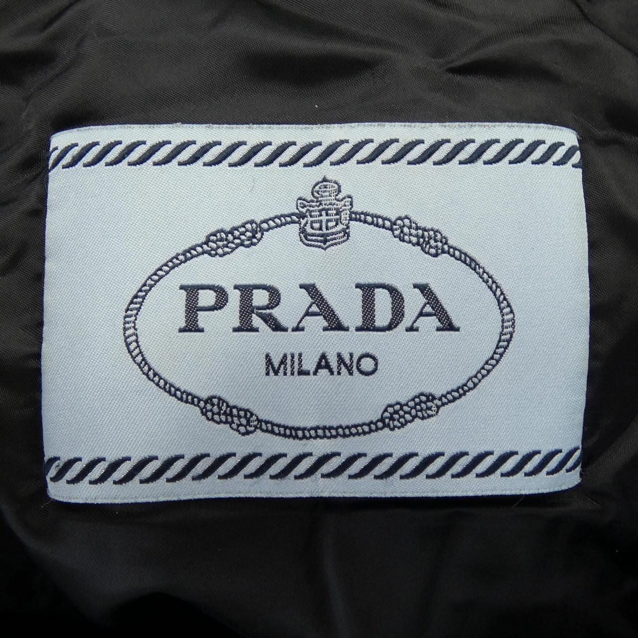 プラダ PRADA ダウンジャケット
