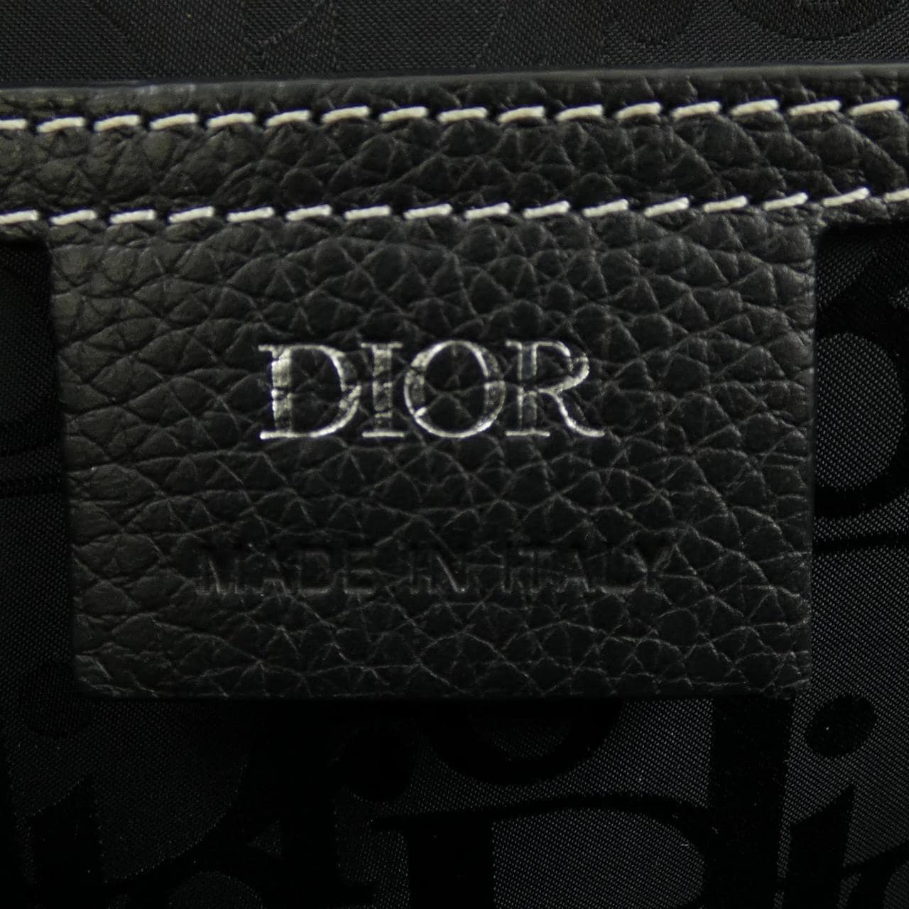 ディオール DIOR SADDLE フラップ付きメッセンジャースモール 1ADPO049YKK BAG