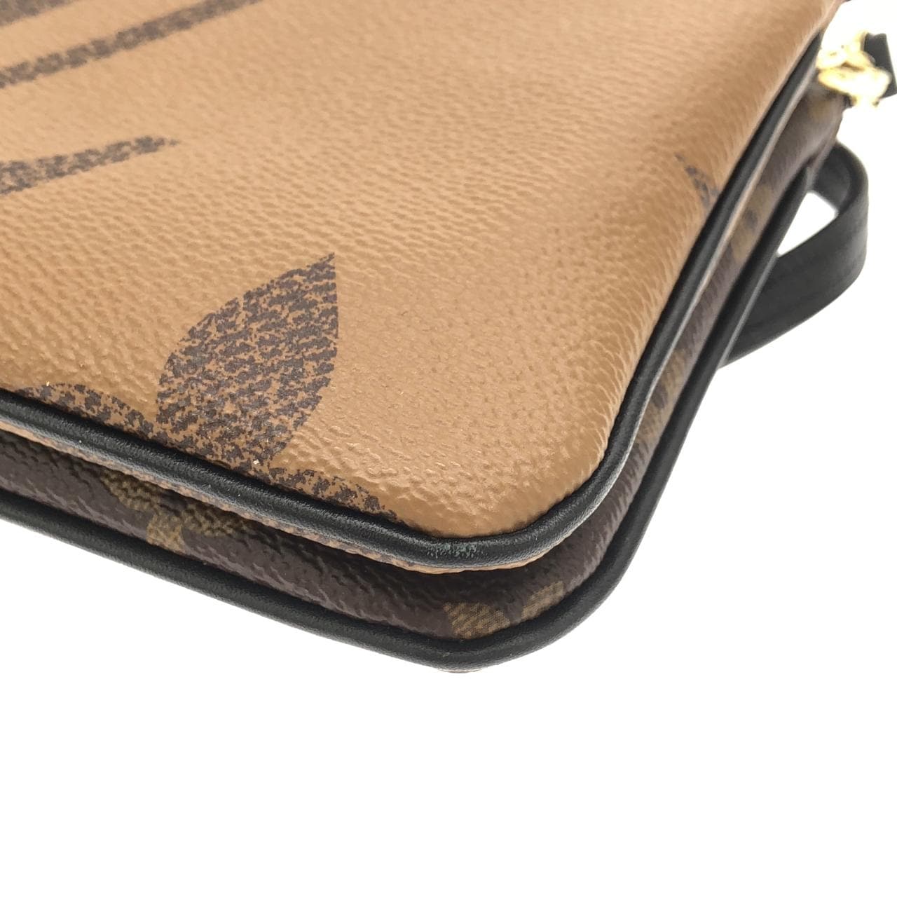 ルイヴィトン モノグラム ジャイアント ポシェット ドゥーブル ジップ M69203 ショルダーバッグ