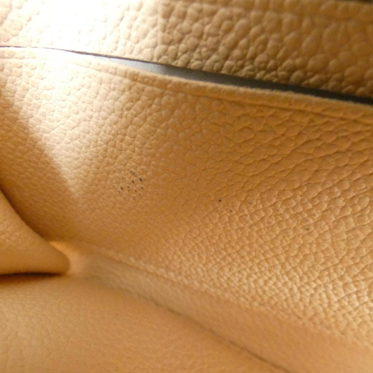 ルイヴィトン バイカラー モノグラム アンプラント ジッピー ウォレット M81914 財布