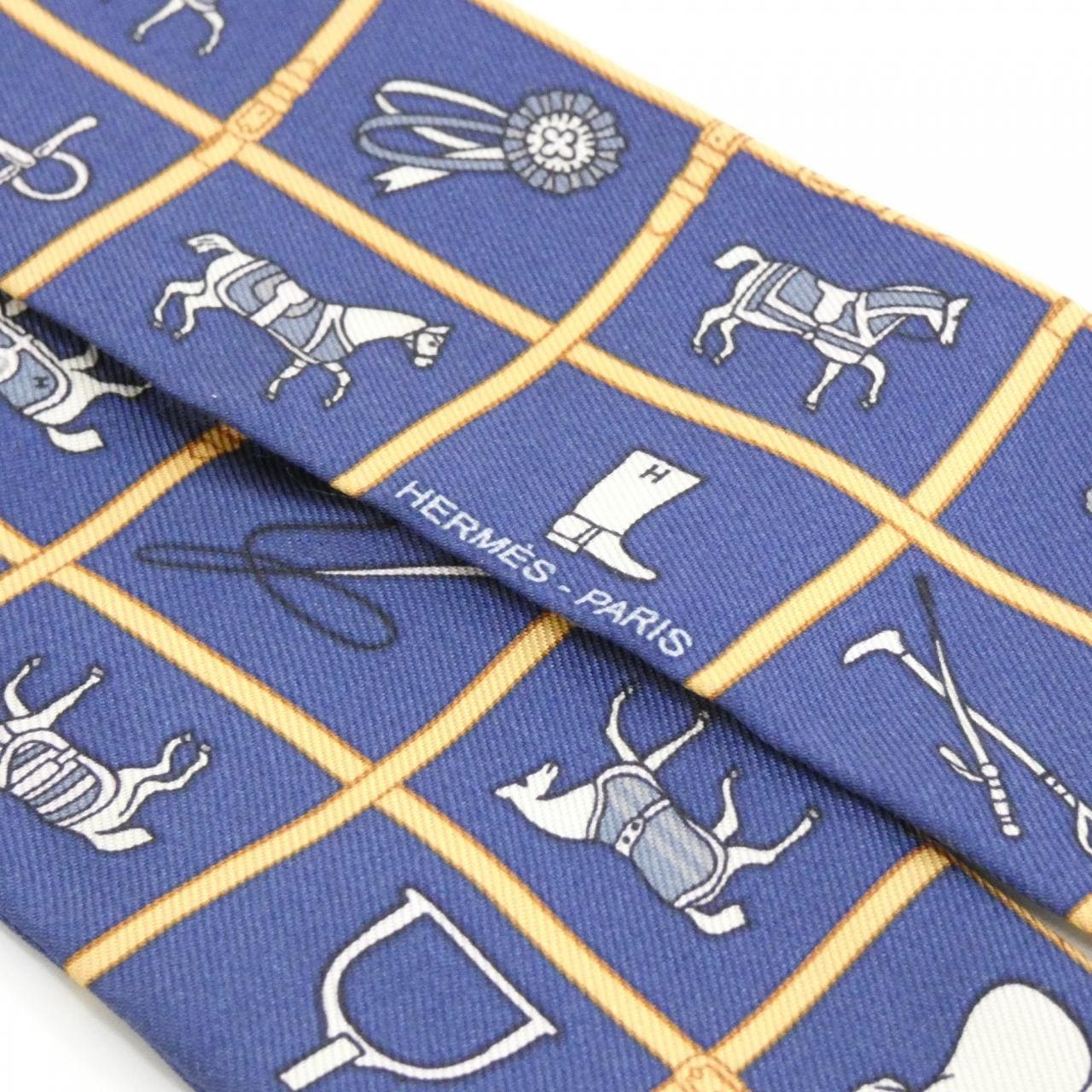 エルメス COUVERTURES ET TENUES ツイリー 061356S スカーフ