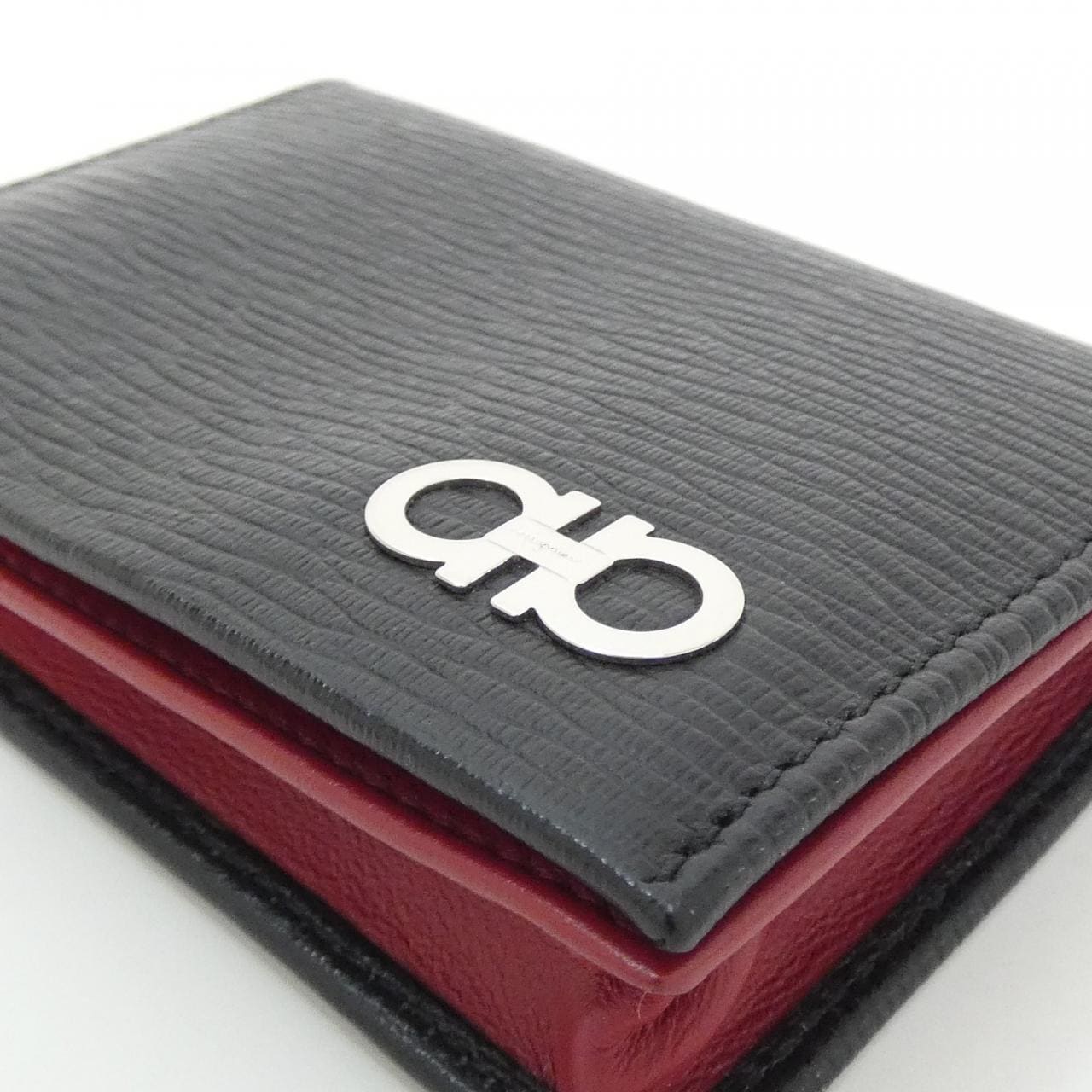 サルヴァトーレフェラガモ 66 A062 カードケース