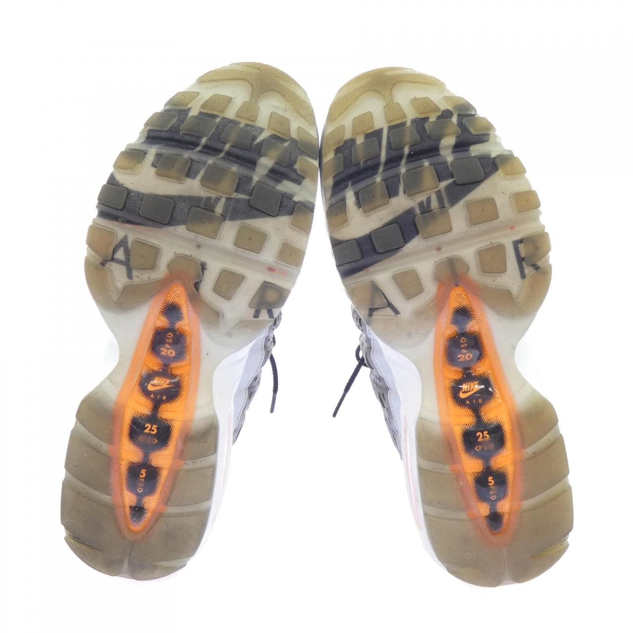 ナイキ NIKE DD1871-001 スニーカー