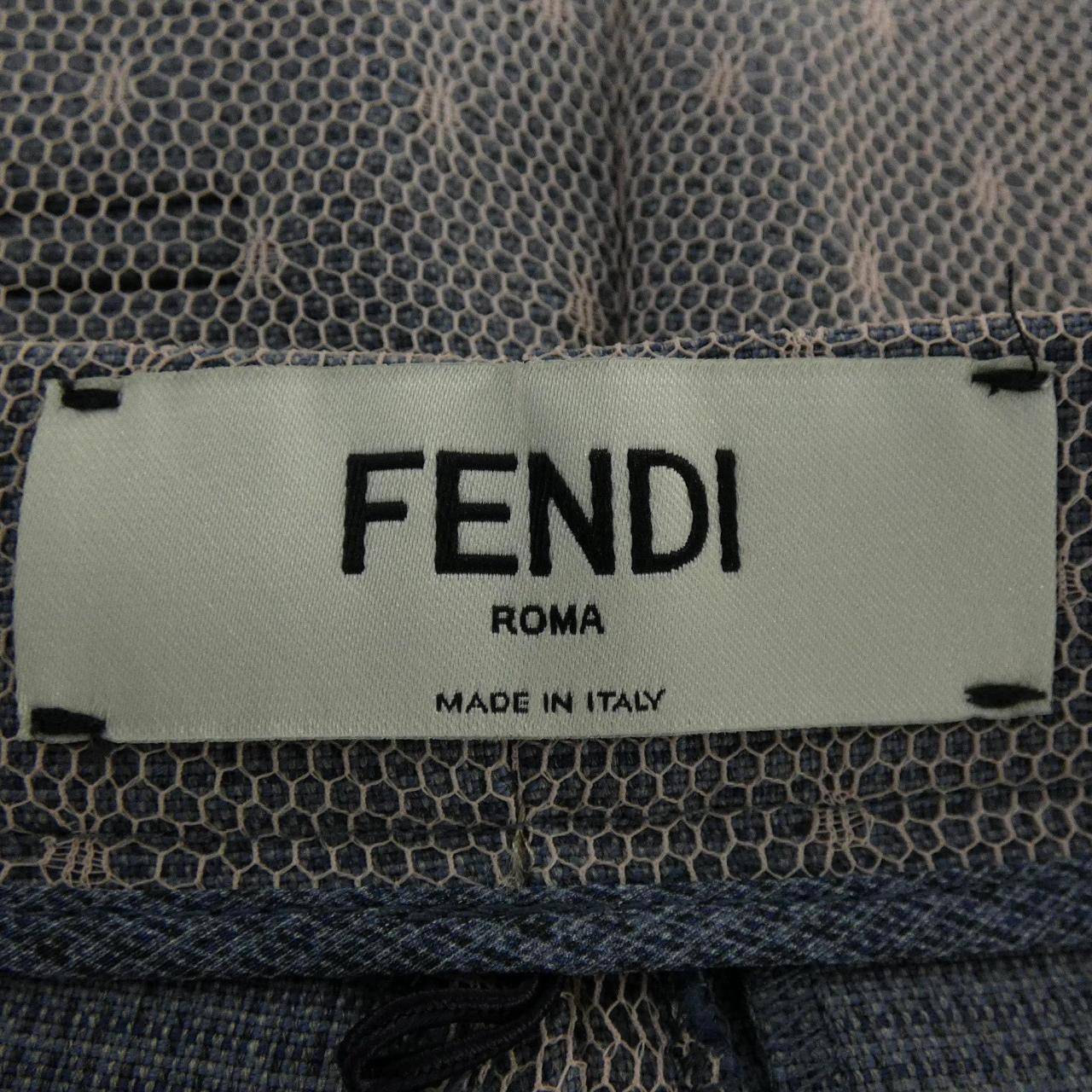 FENDI短裤
