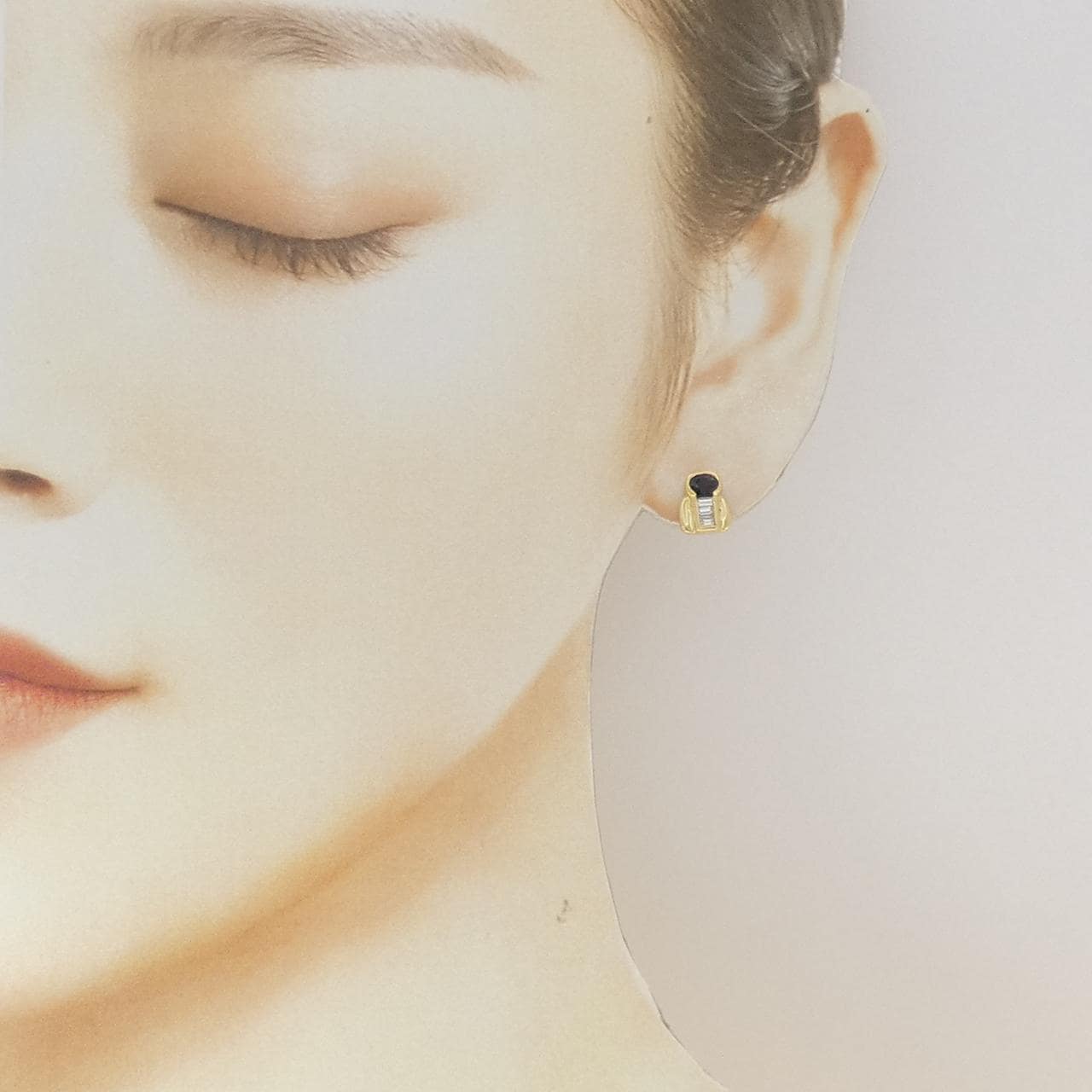 K18YG サファイヤ ピアス 0.56CT