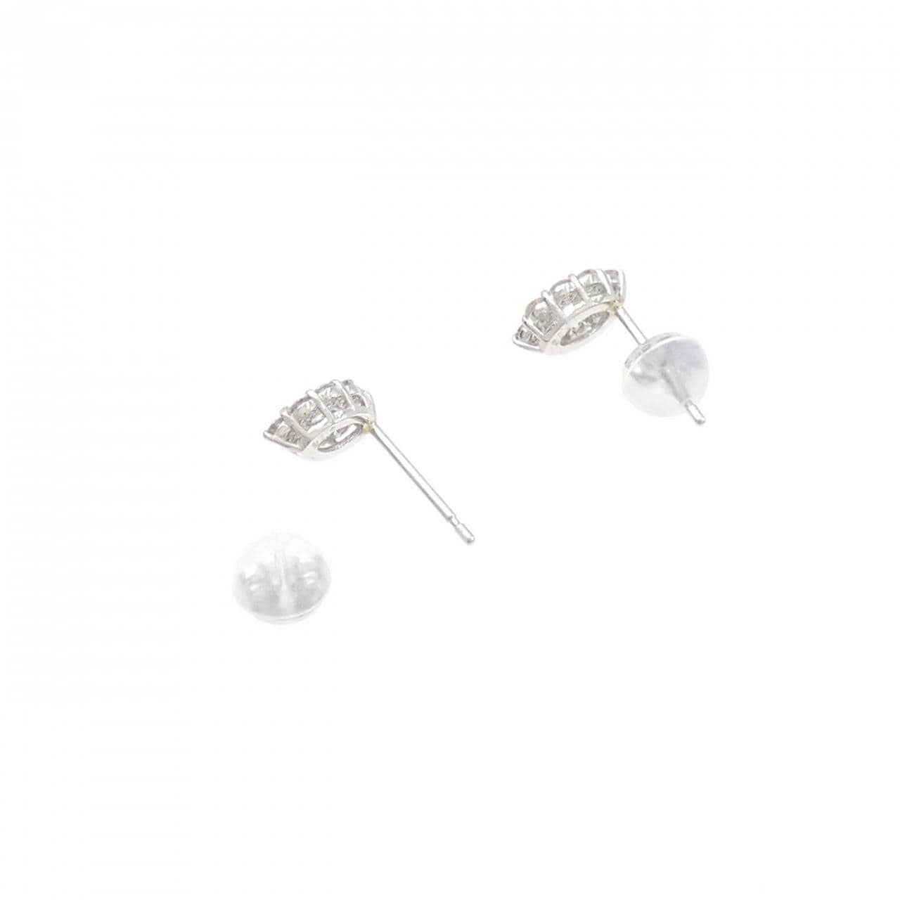 [BRAND NEW] PT900 Diamond earrings 0.30CT