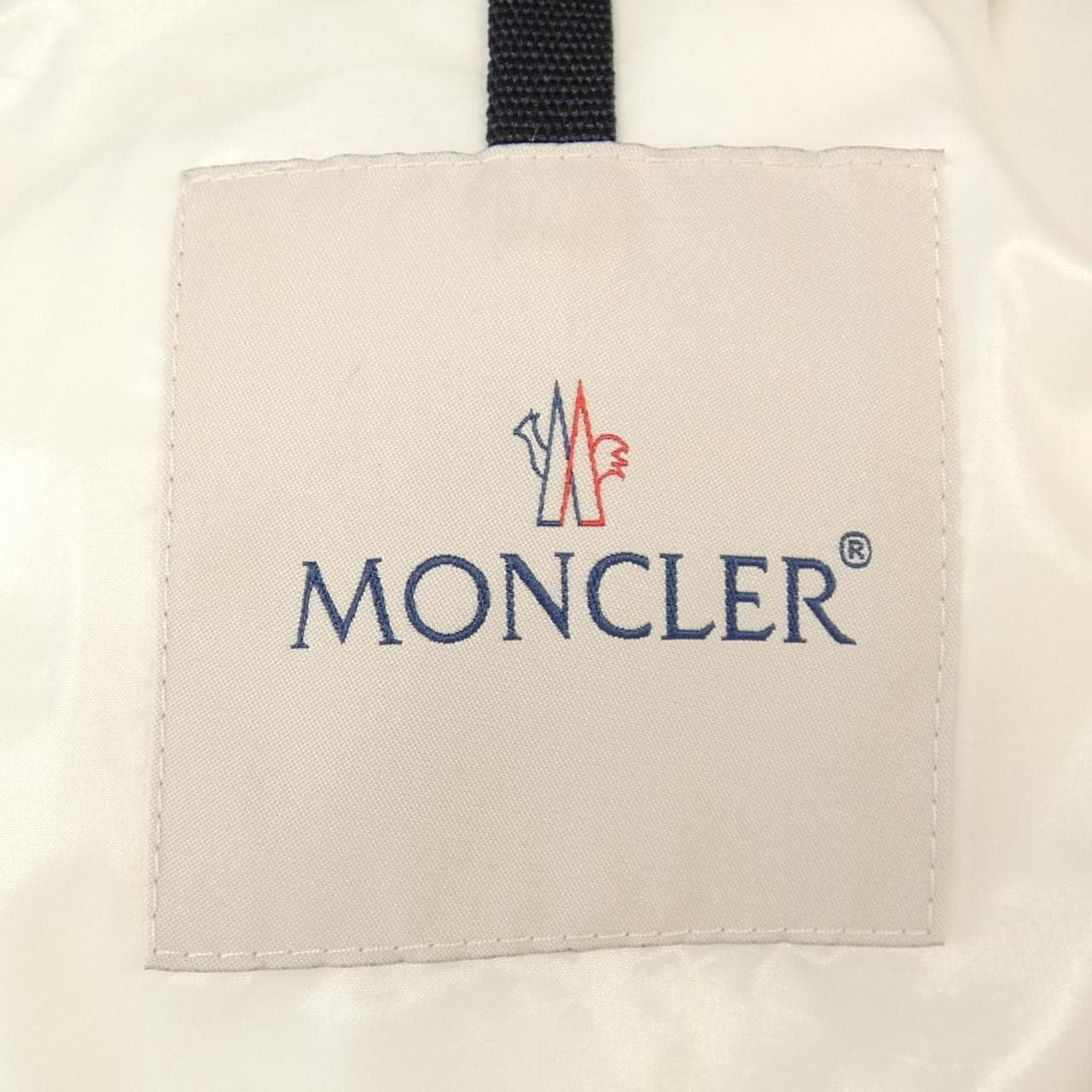 MONCLER蒙克勒羽绒服