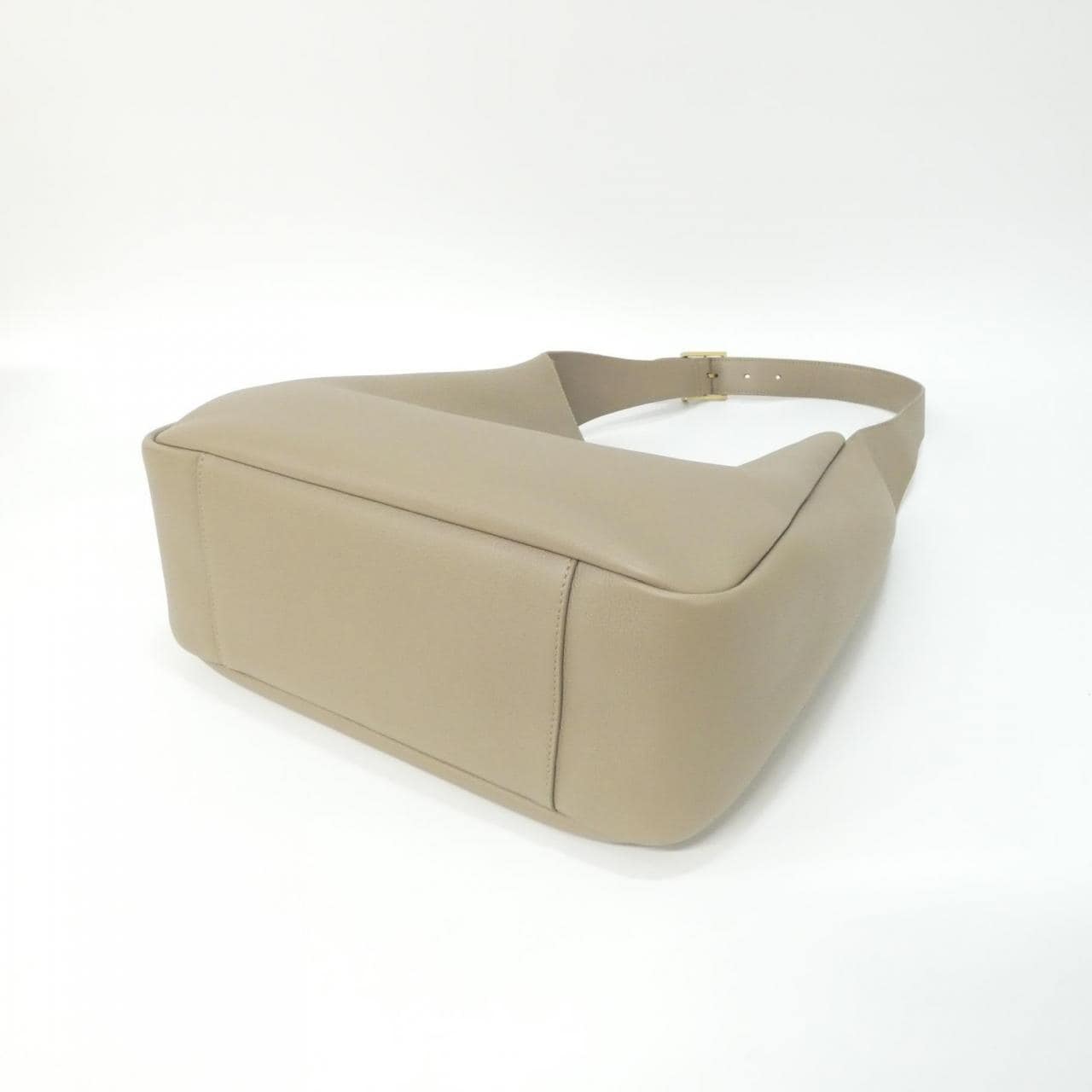 サンローラン LE 5 A7 ソフト ラージ 753837 AAAUQ ショルダーバッグ