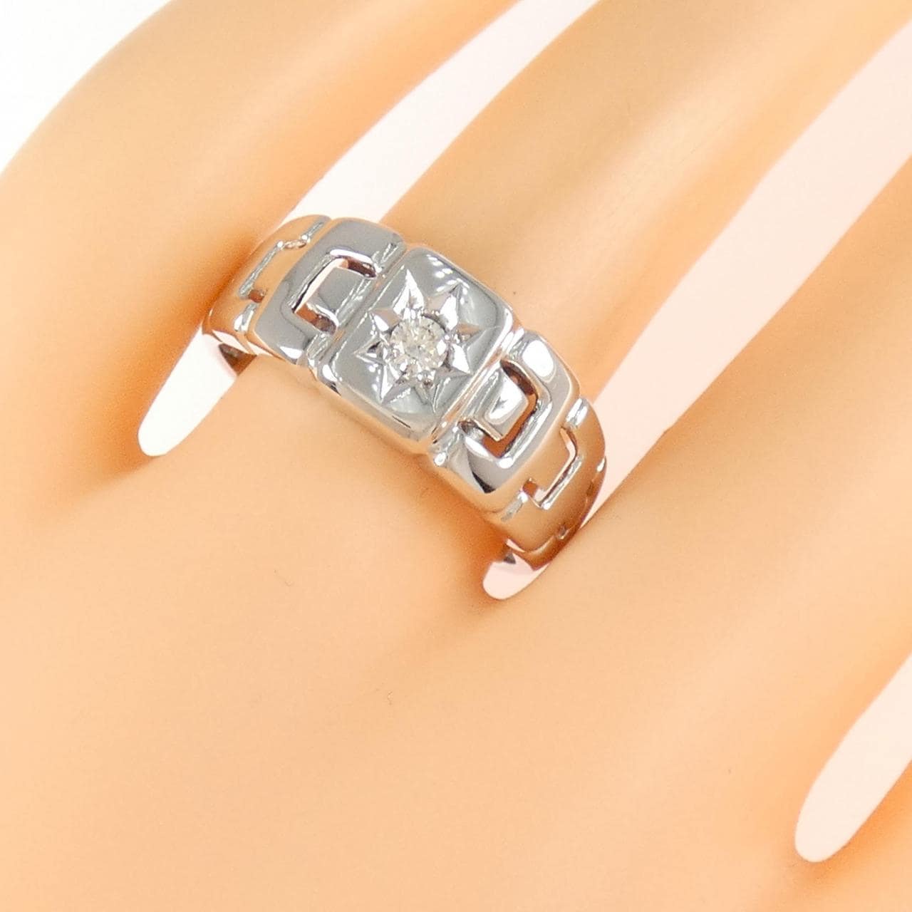 K14WG ダイヤモンド リング 0.07CT