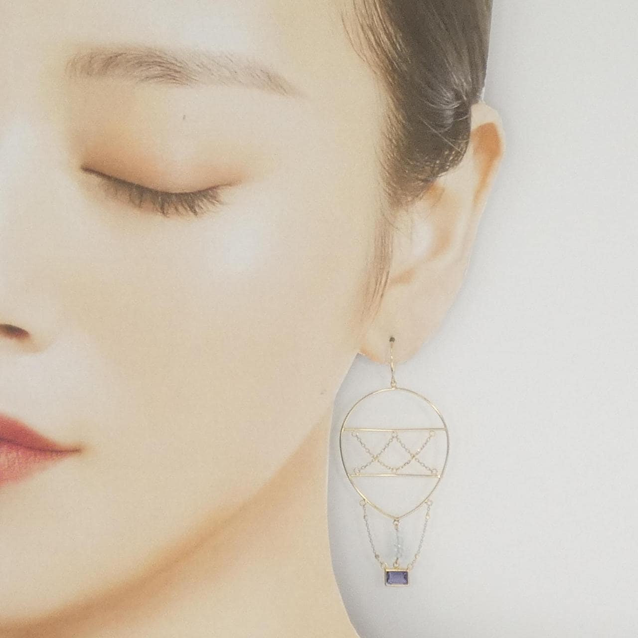 K10YG アイオライト ピアス