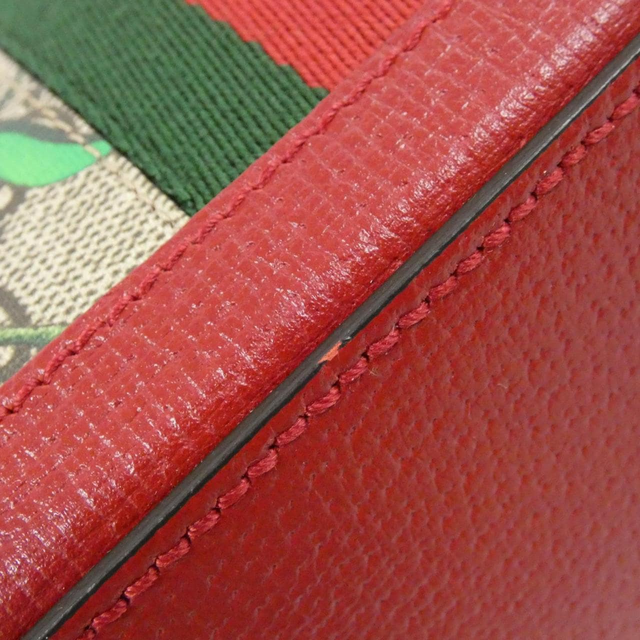 グッチ OPHIDIA 550622 HV8AC バッグ