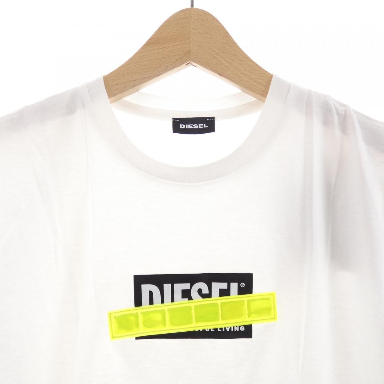 ディーゼル DIESEL Tシャツ