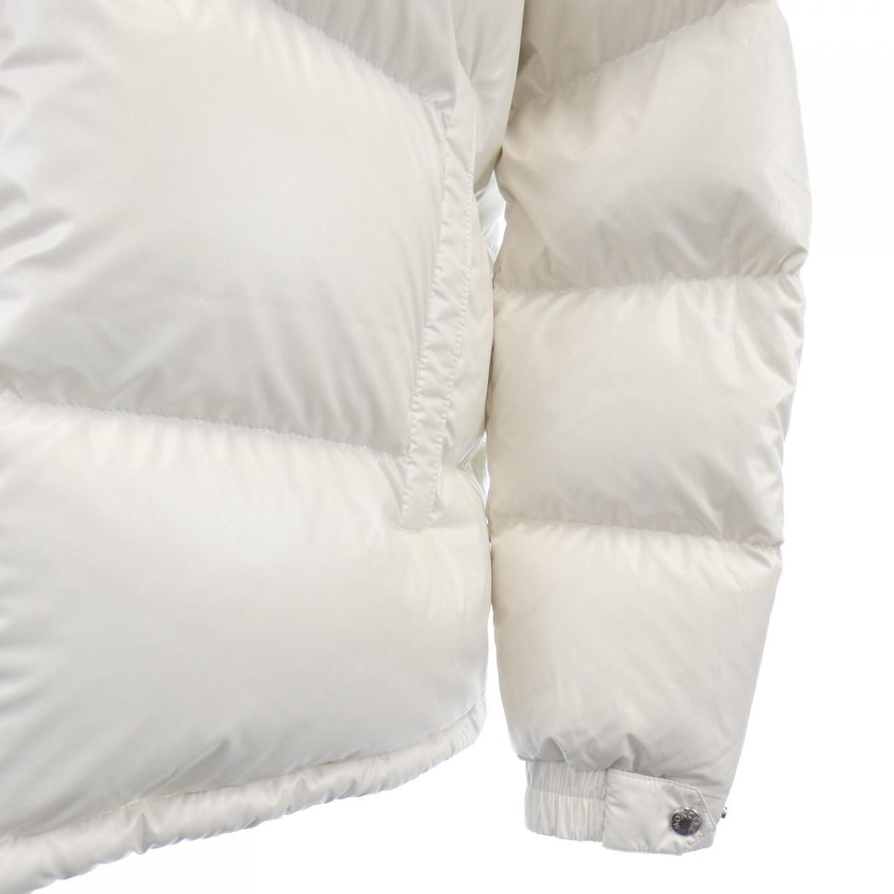モンクレール MONCLER ダウンジャケット