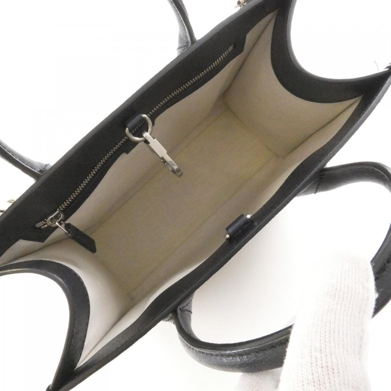 グッチ 659983 K9GSN バッグ