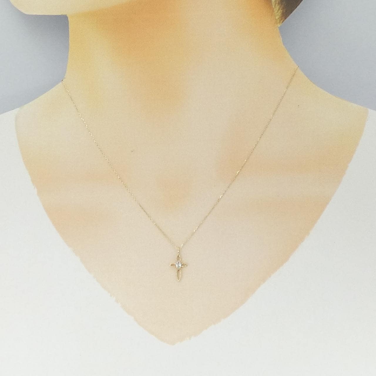 K10YG クロス アクアマリン ネックレス